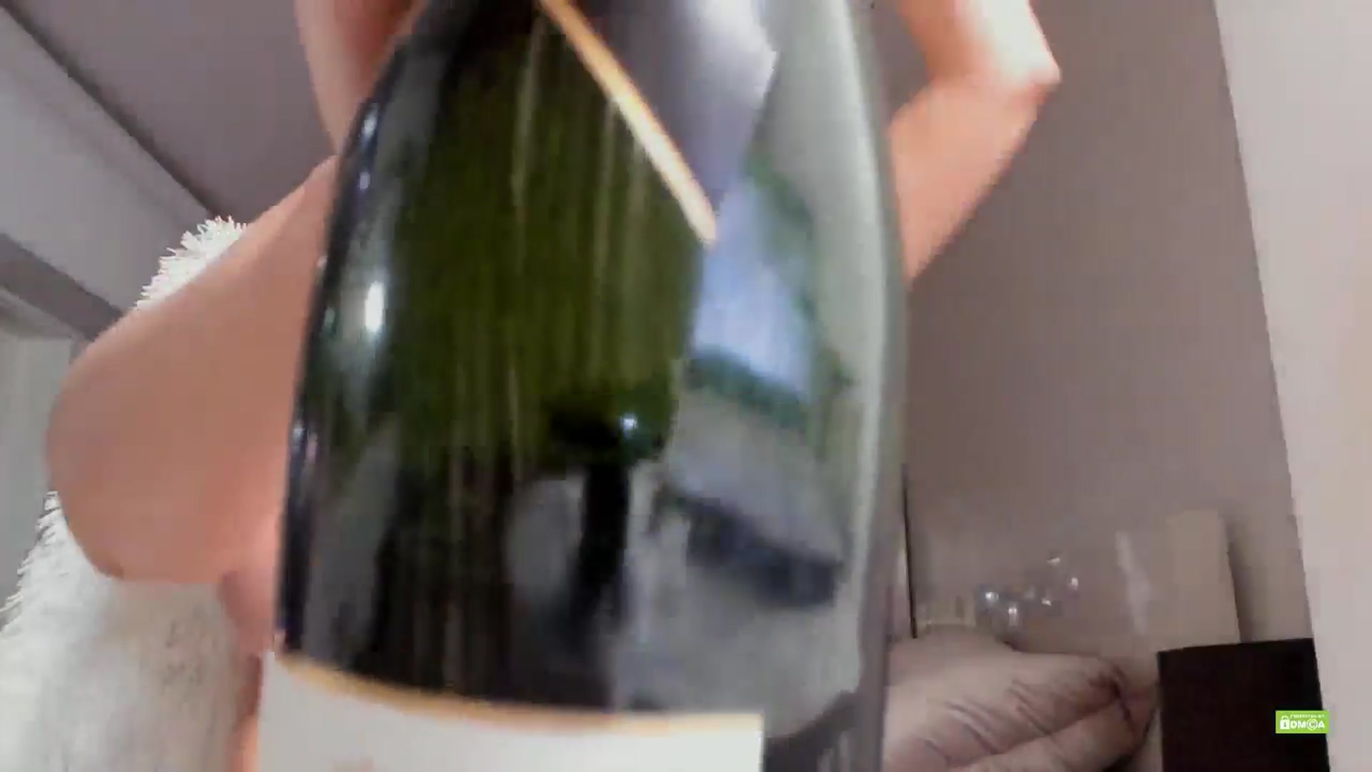 Gallery image thumbnail from Meow_S's myfreecams stream on, 04/26/2025, 21:24 image 19 of 20