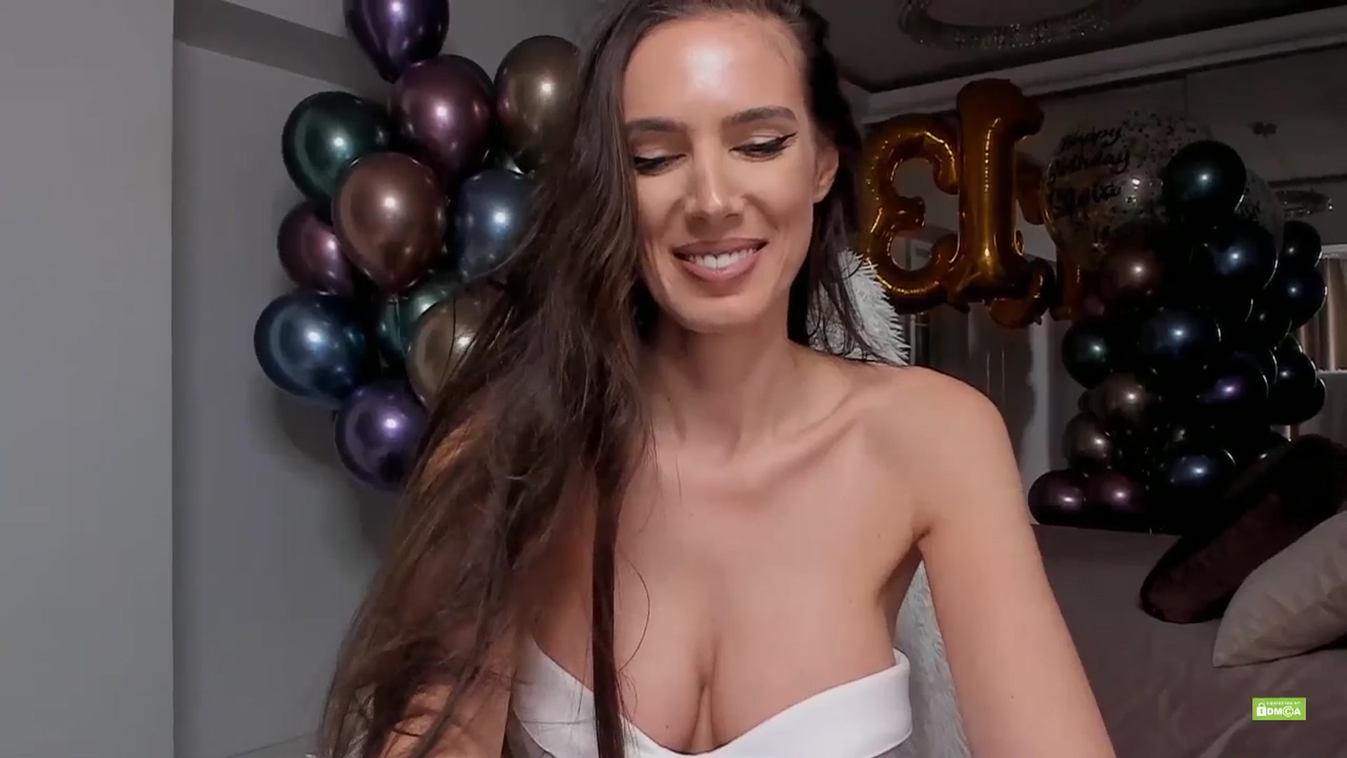 Gallery image thumbnail from Meow_S's myfreecams stream on, 04/27/2025, 18:12 image 20 of 20