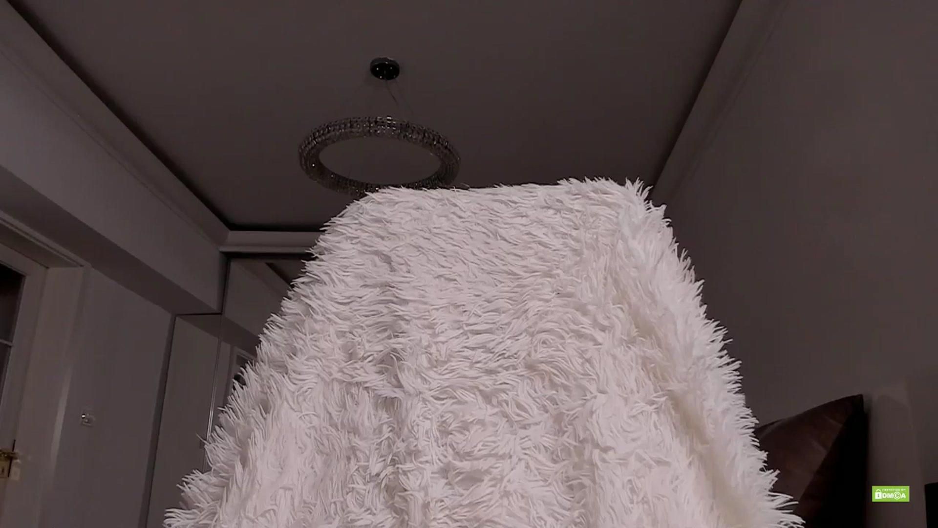 Gallery image thumbnail from Meow_S's myfreecams stream on, 09/16/2025, 22:02 image 14 of 20