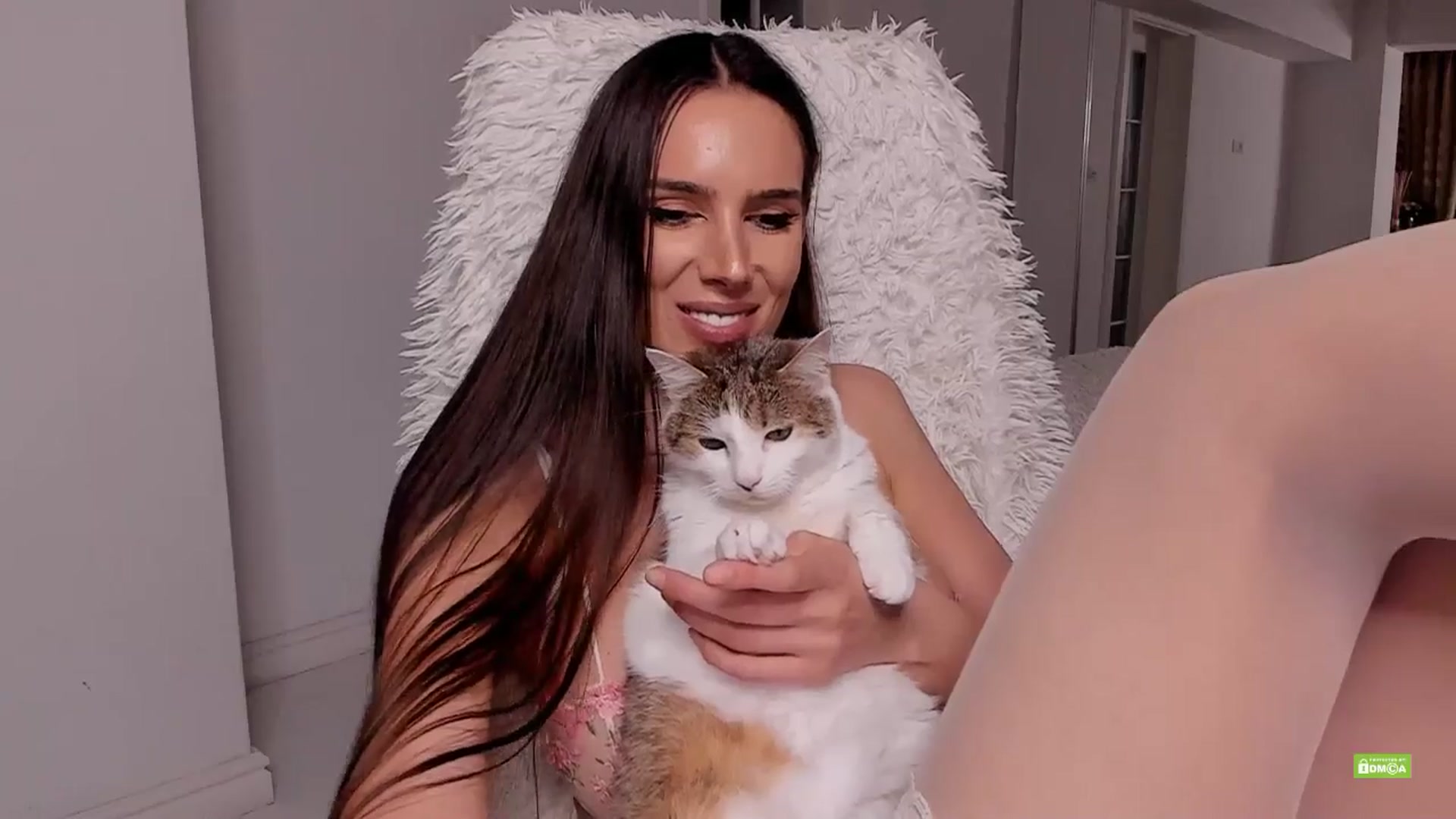 Gallery image thumbnail from Meow_S's myfreecams stream on, 04/24/2026, 02:30 image 16 of 20