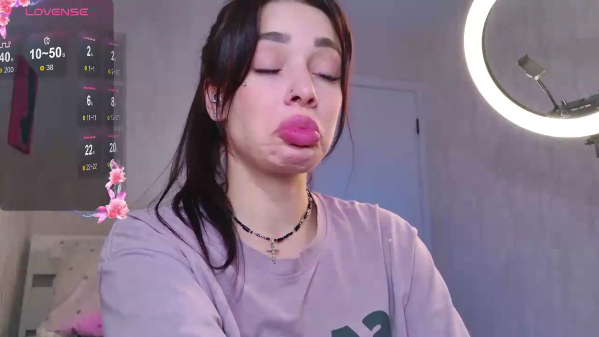 Gallery image thumbnail from Meow_moore's myfreecams stream on, 09/23/2026, 11:34 image 18 of 20