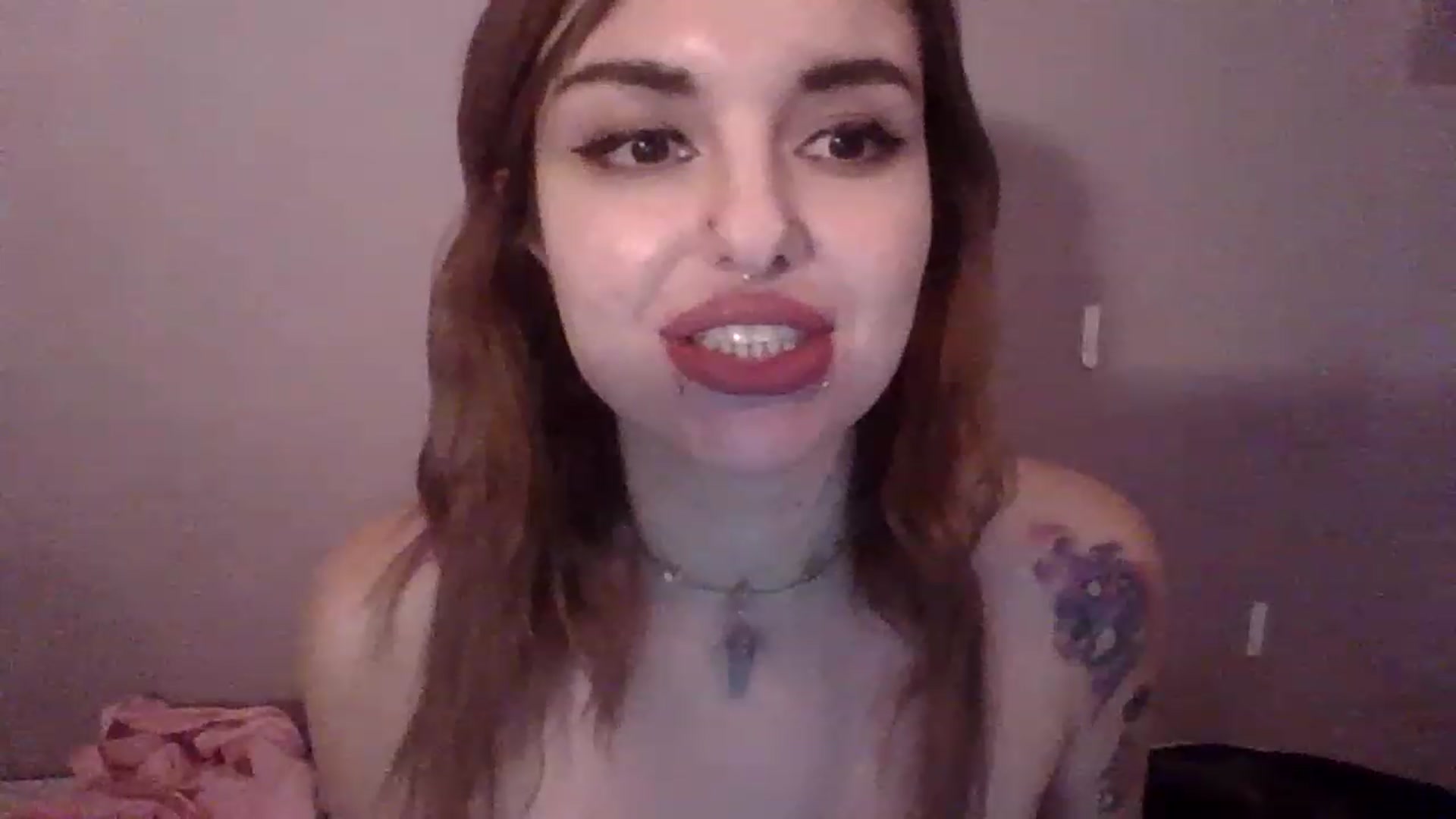 Gallery image thumbnail from Meowkiittyy's myfreecams stream on, 11/14/2022, 13:27 image 7 of 20