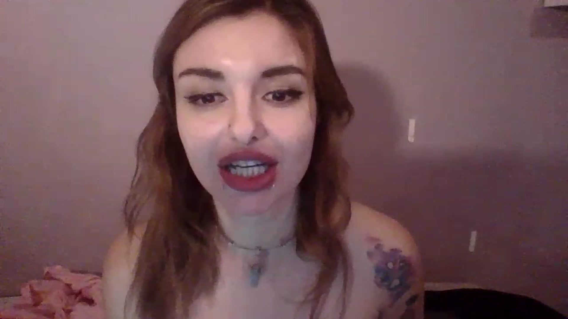 Gallery image thumbnail from Meowkiittyy's myfreecams stream on, 11/14/2022, 14:11 image 15 of 20