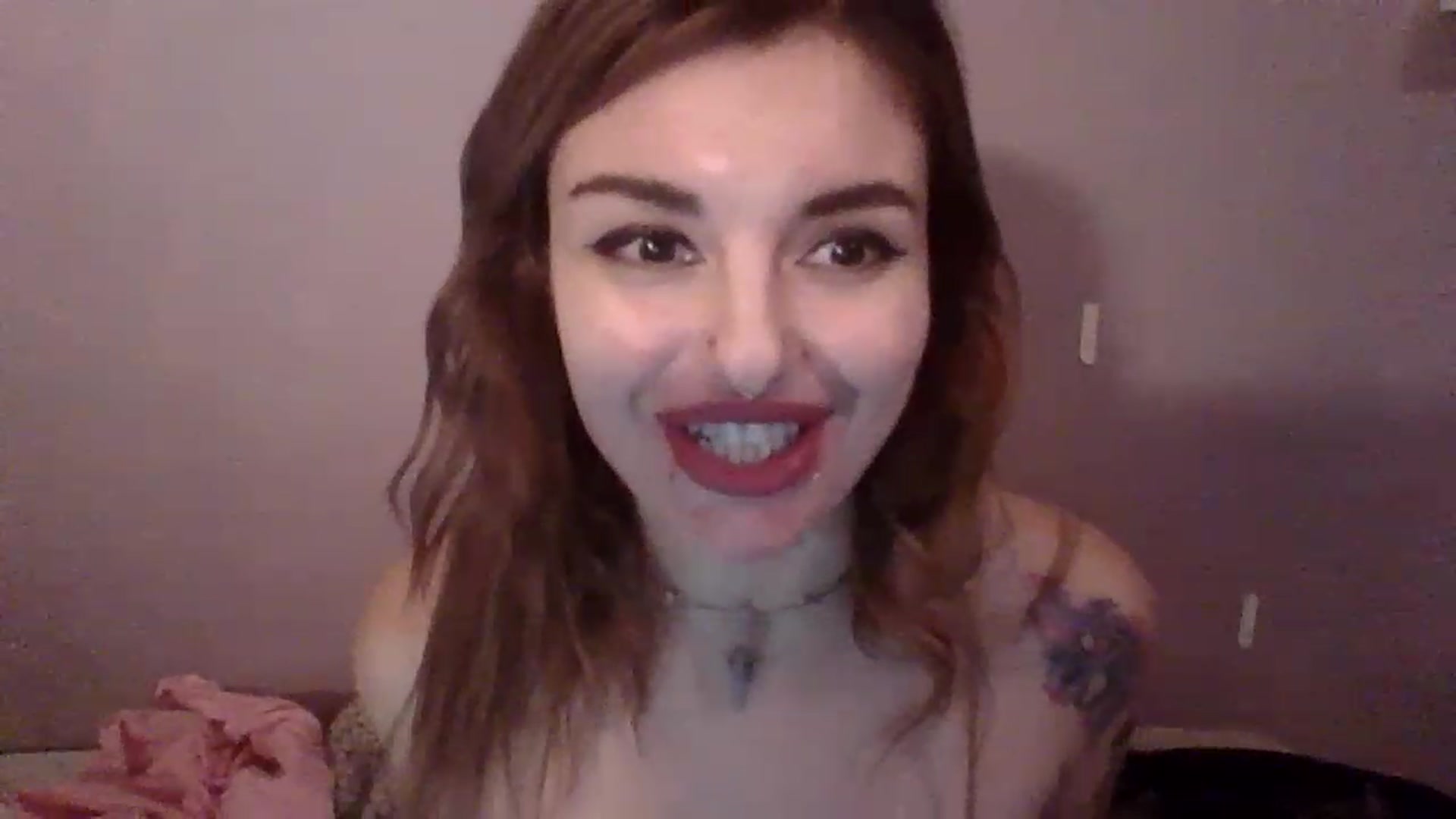 Gallery image thumbnail from Meowkiittyy's myfreecams stream on, 11/14/2022, 14:11 image 19 of 20