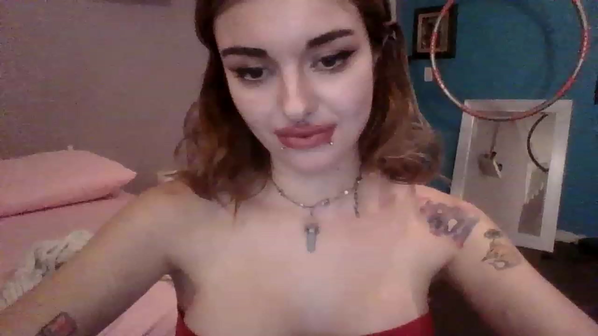 Gallery image thumbnail from Meowkiittyy's myfreecams stream on, 11/18/2022, 04:40 image 16 of 20