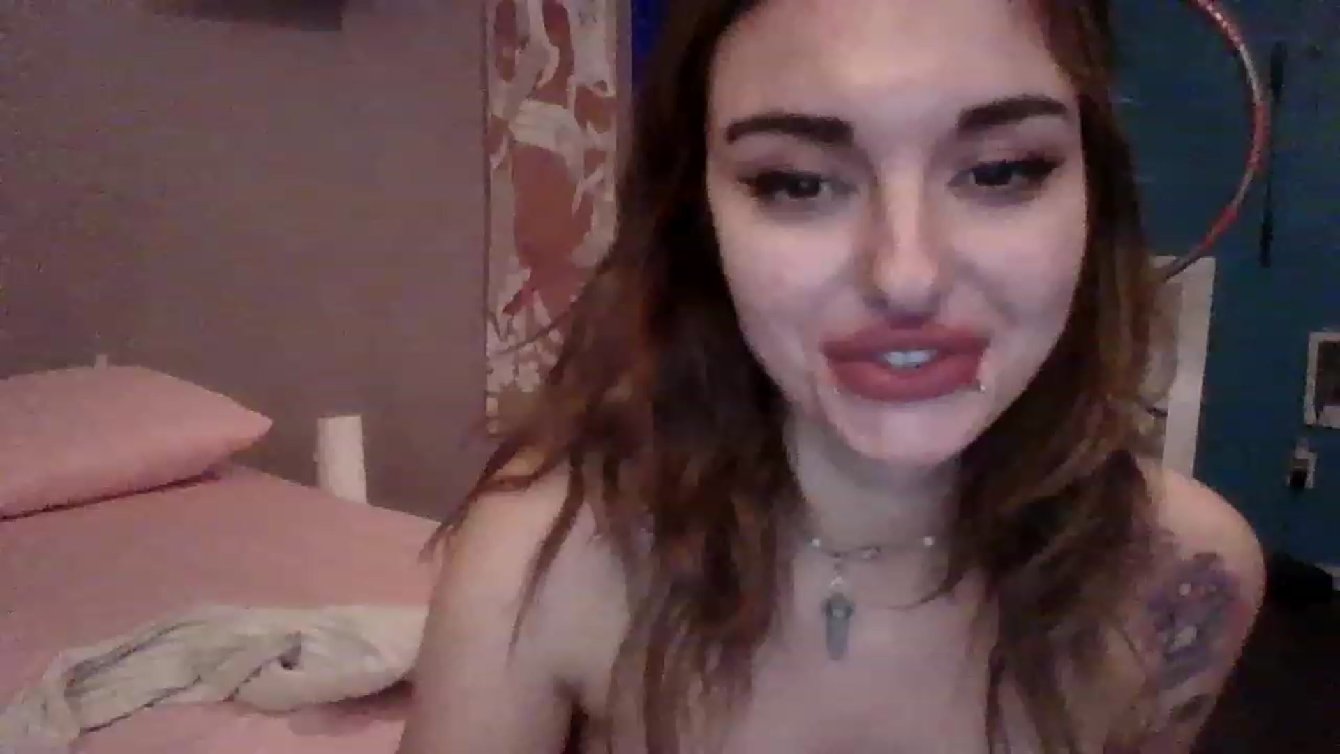 Gallery image thumbnail from Meowkiittyy's myfreecams stream on, 11/18/2022, 05:11 image 8 of 20