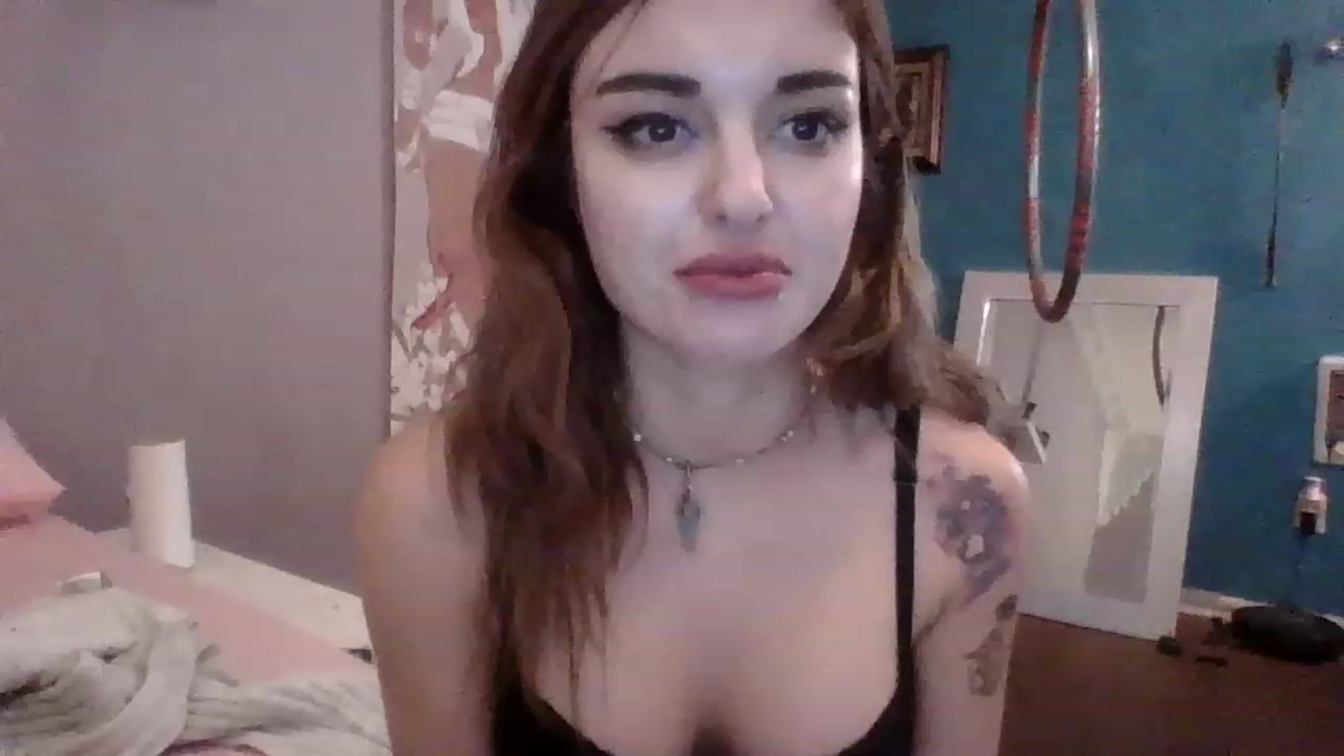 Gallery image thumbnail from Meowkiittyy's myfreecams stream on, 11/19/2022, 01:18 image 17 of 20