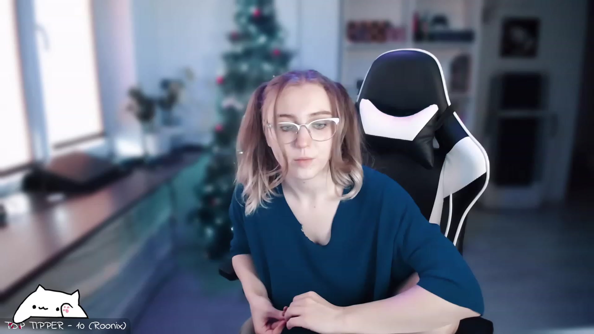 Gallery image thumbnail from Meowlexx's myfreecams stream on, 01/10/2023, 08:34 image 2 of 20