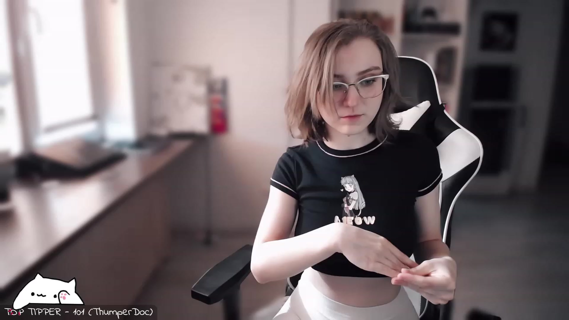 Gallery image thumbnail from Meowlexx's myfreecams stream on, 03/23/2023, 05:41 image 15 of 20