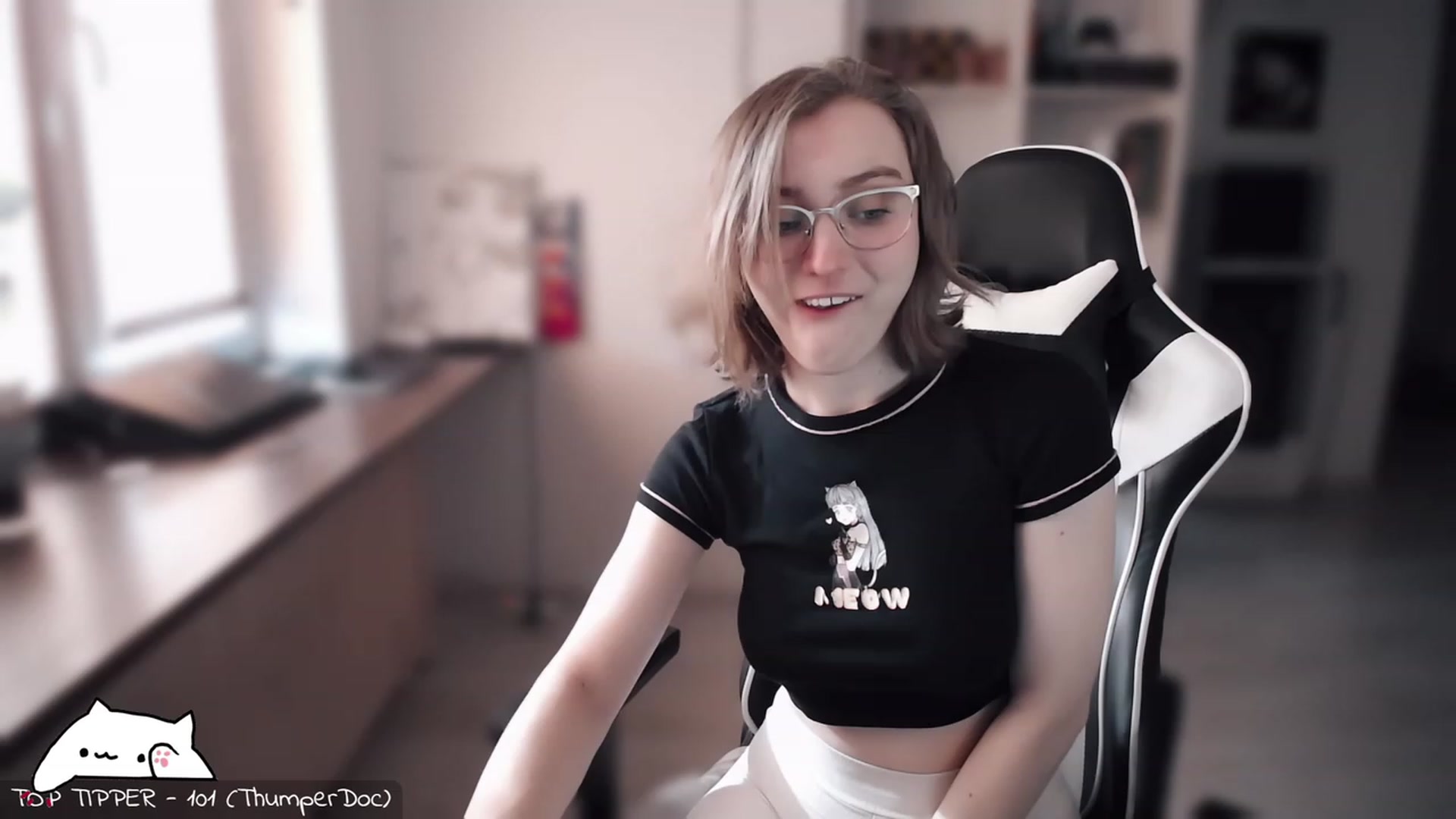 Gallery image thumbnail from Meowlexx's myfreecams stream on, 03/23/2023, 05:41 image 5 of 20