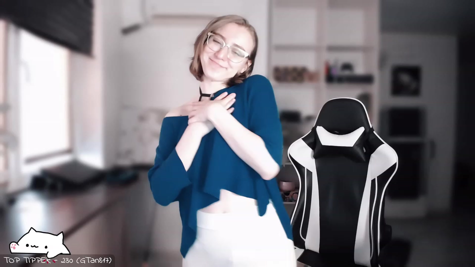 Gallery image thumbnail from Meowlexx's myfreecams stream on, 03/25/2023, 07:14 image 4 of 20