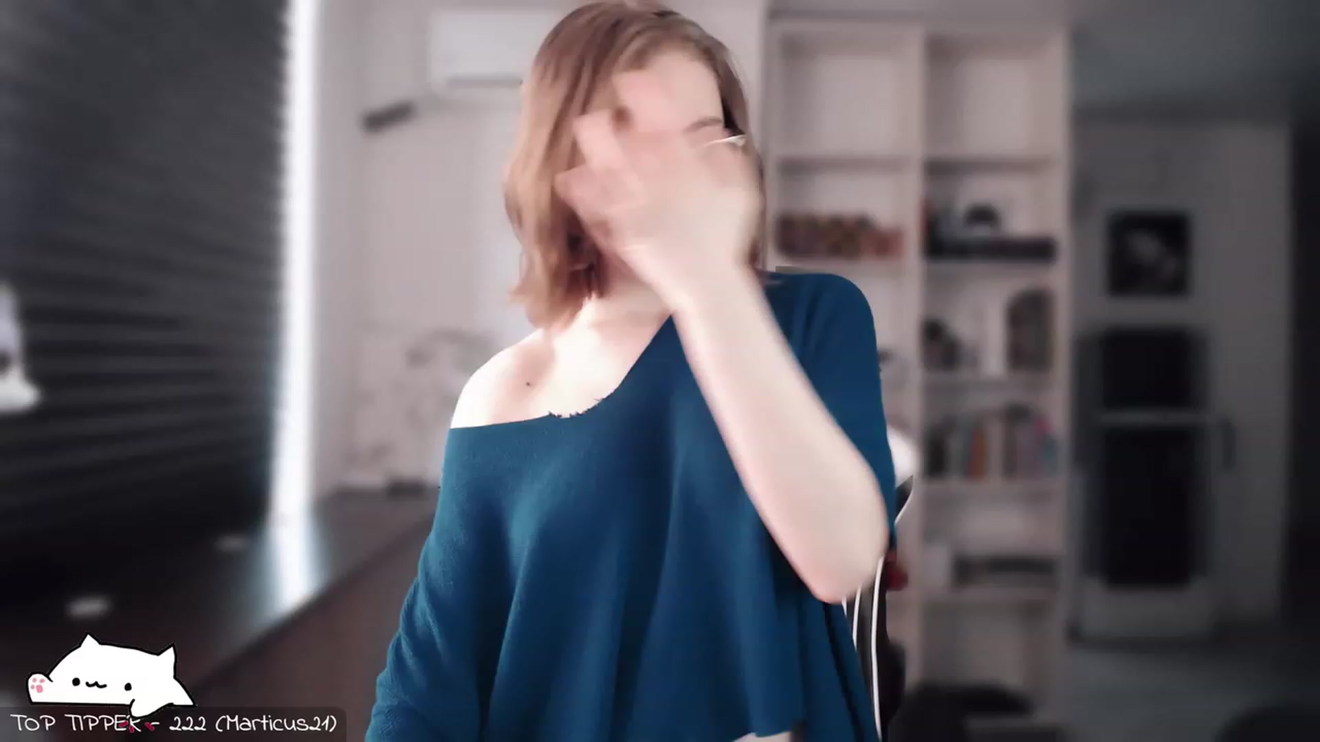 Gallery image thumbnail from Meowlexx's myfreecams stream on, 04/03/2023, 06:50 image 12 of 20