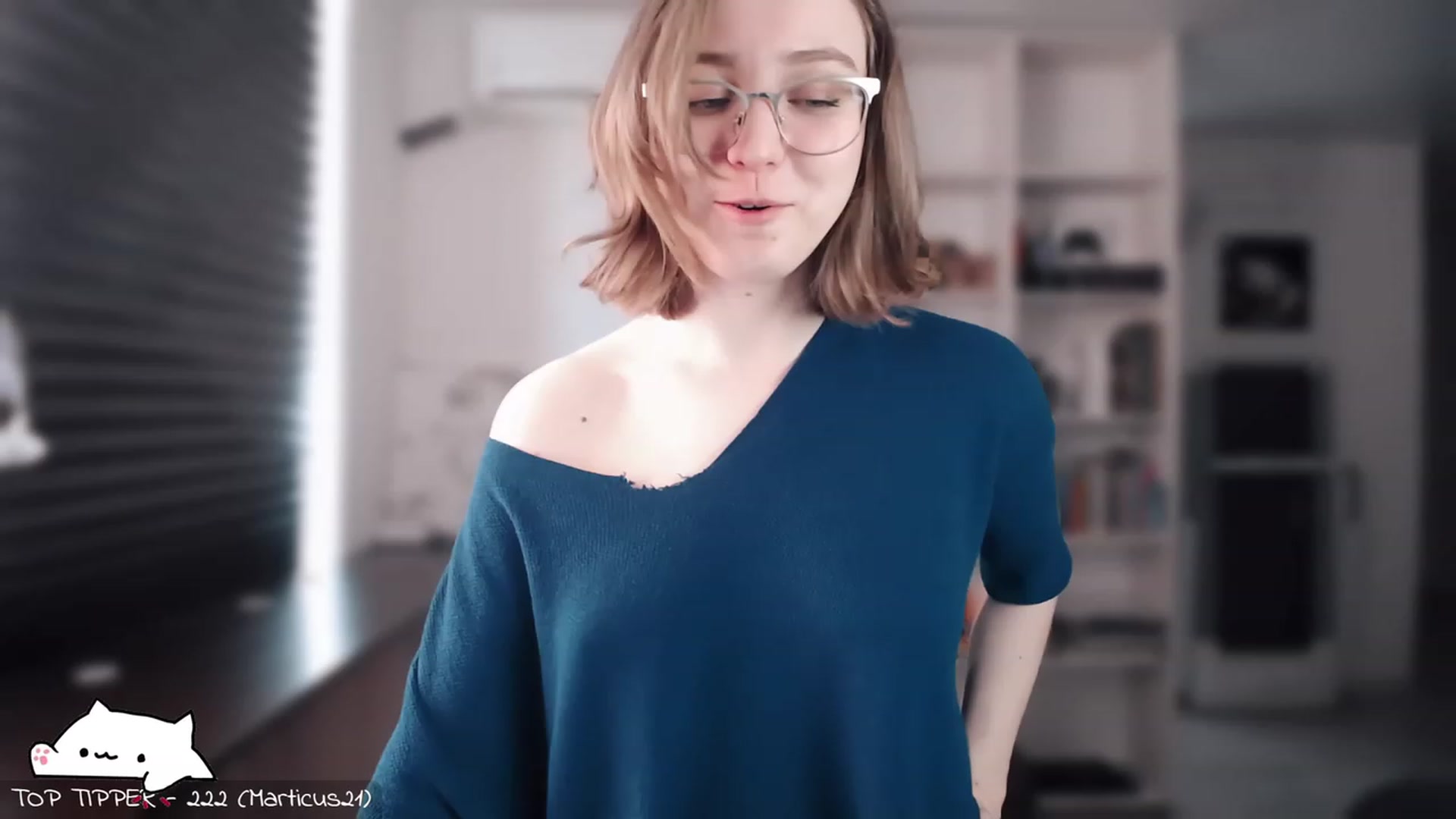 Gallery image thumbnail from Meowlexx's myfreecams stream on, 04/03/2023, 06:50 image 20 of 20