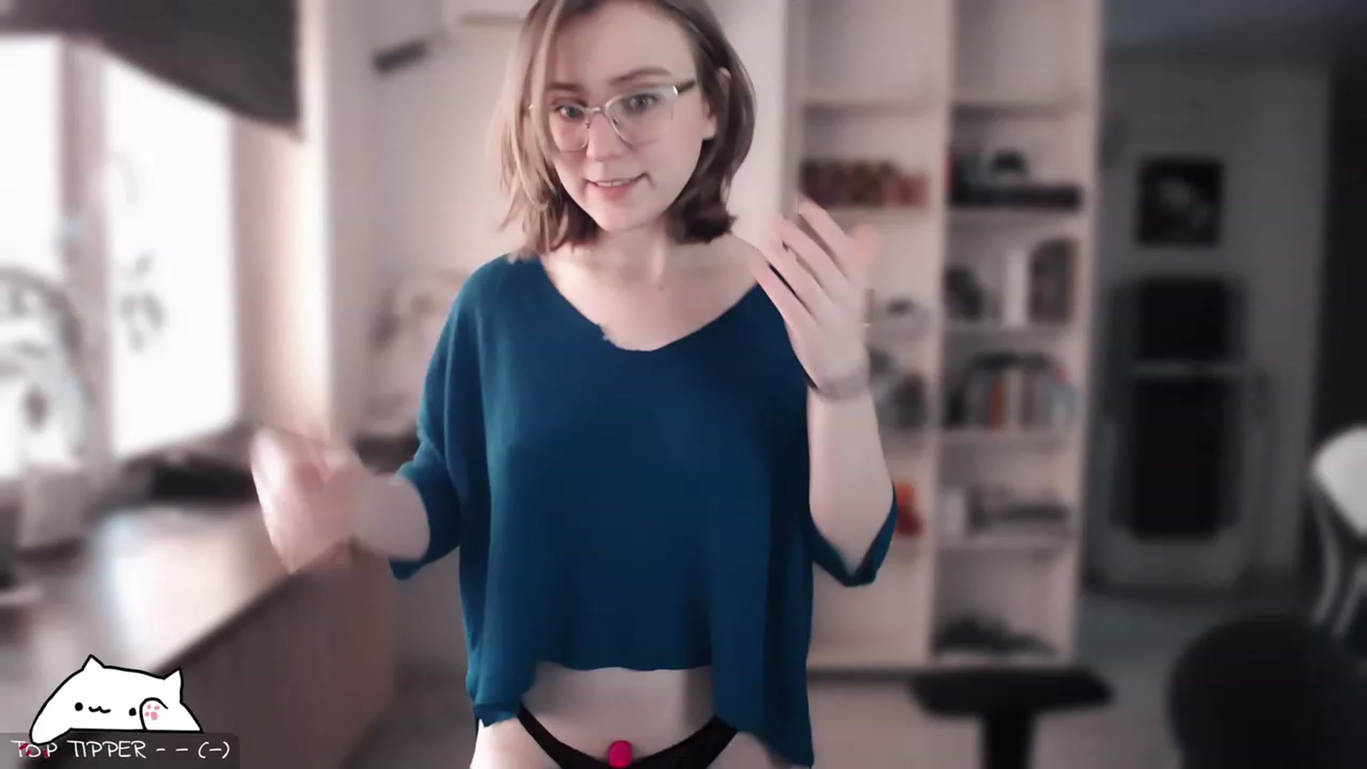 Gallery image thumbnail from Meowlexx's myfreecams stream on, 04/12/2023, 06:12 image 15 of 20