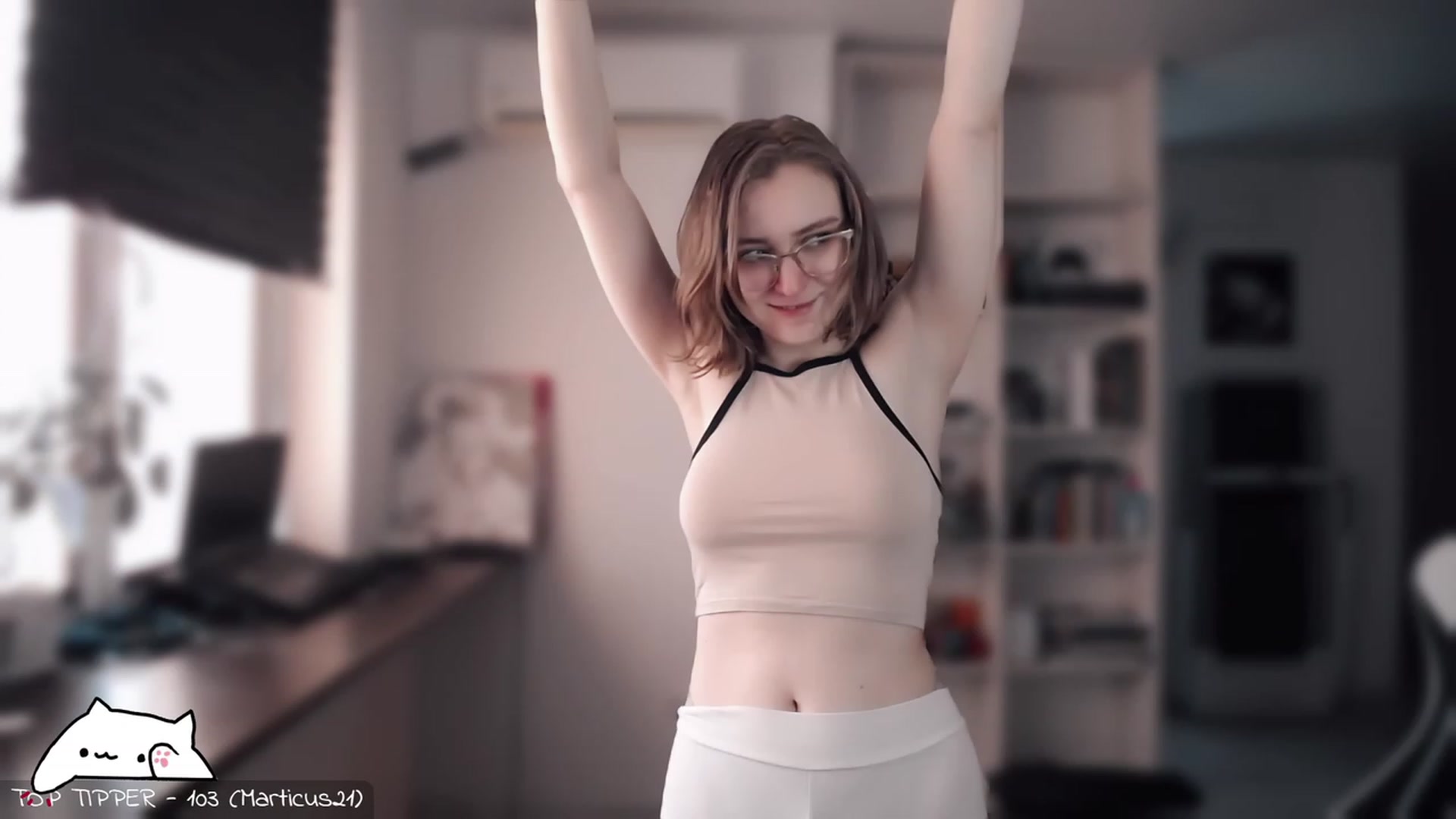 Gallery image thumbnail from Meowlexx's myfreecams stream on, 04/14/2023, 06:34 image 1 of 20