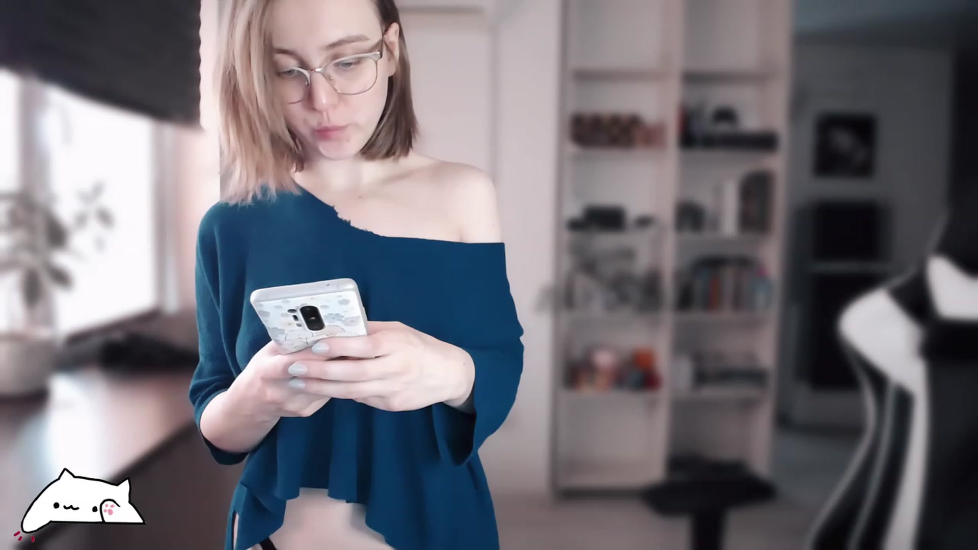 Gallery image thumbnail from Meowlexx's myfreecams stream on, 04/21/2023, 08:30 image 18 of 20