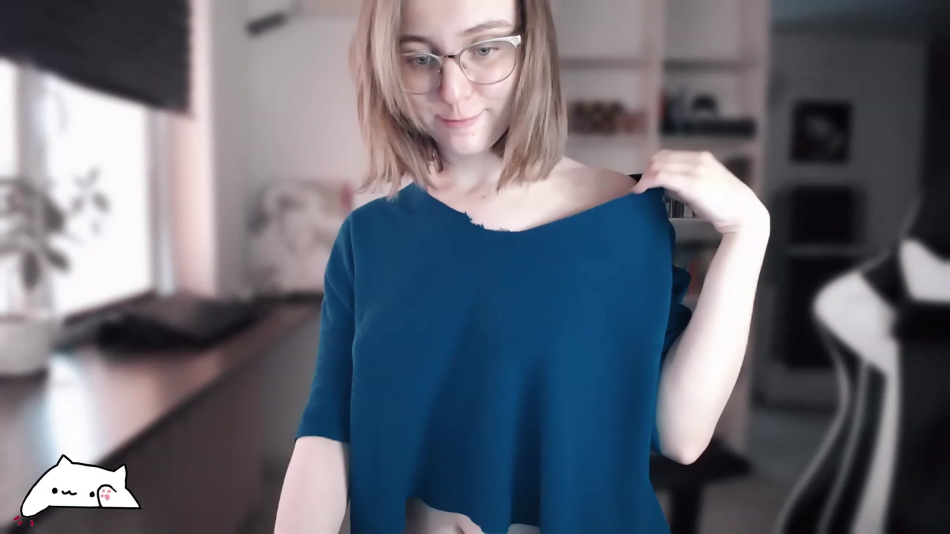 Gallery image thumbnail from Meowlexx's myfreecams stream on, 04/21/2023, 08:30 image 11 of 20