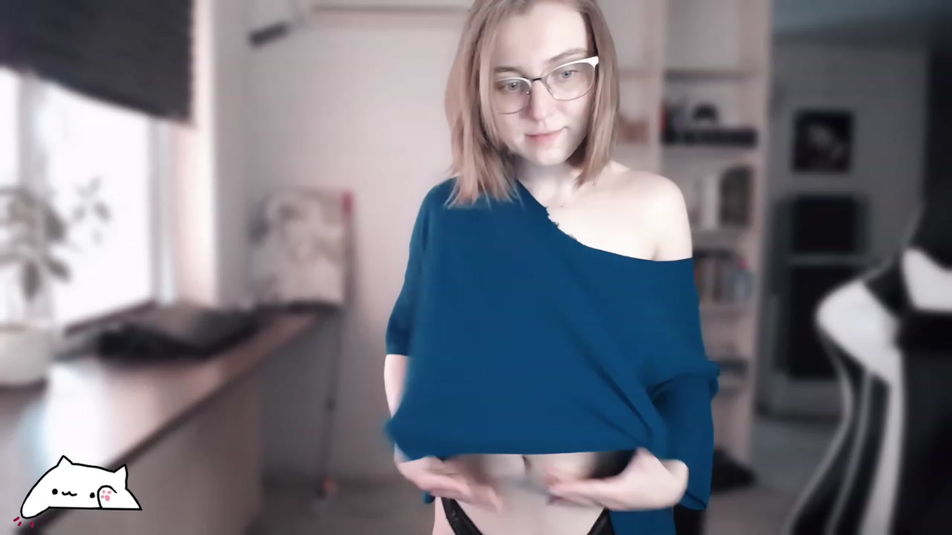 Gallery image thumbnail from Meowlexx's myfreecams stream on, 04/21/2023, 08:30 image 14 of 20