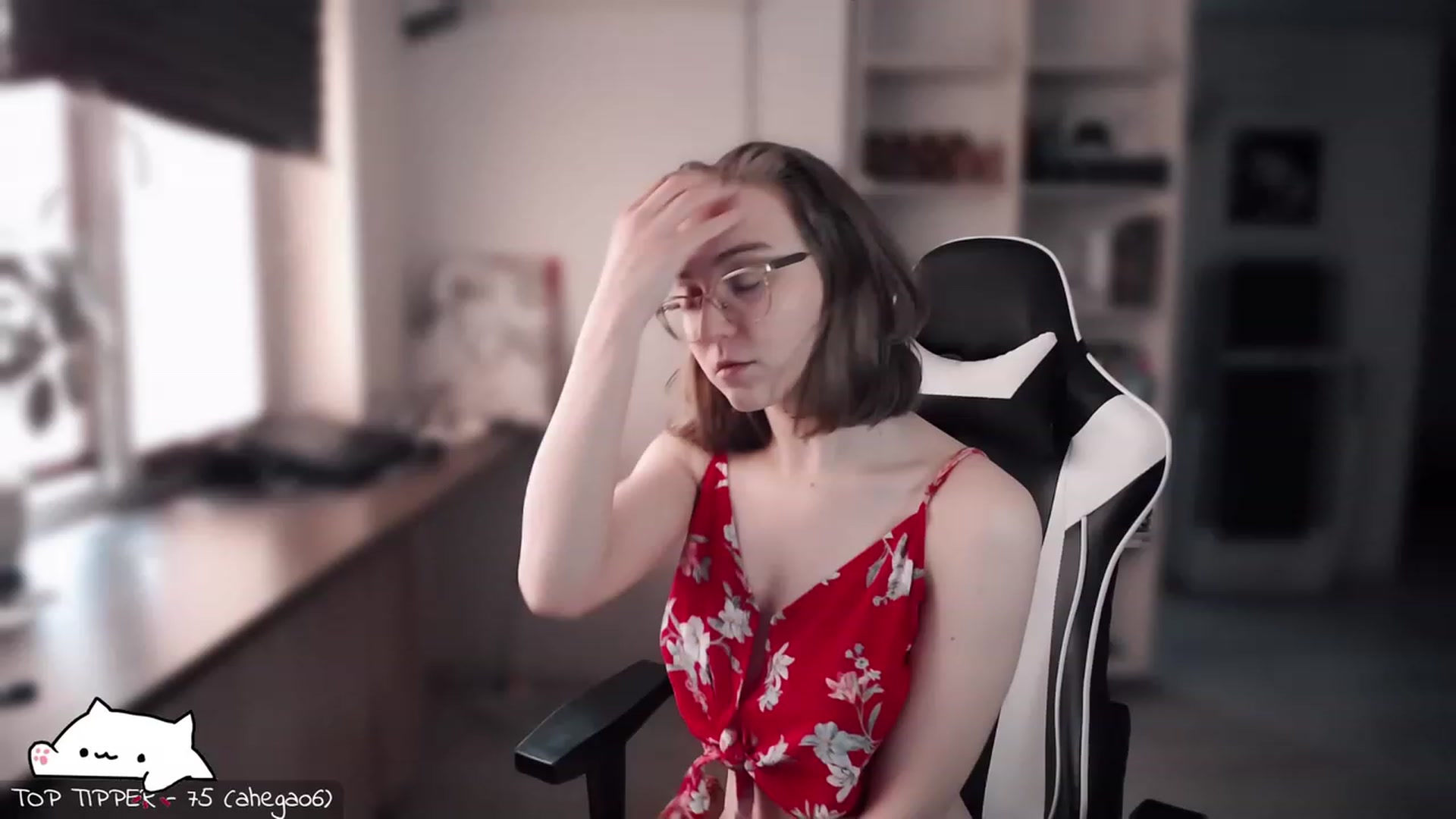 Gallery image thumbnail from Meowlexx's myfreecams stream on, 04/28/2023, 05:58 image 17 of 20