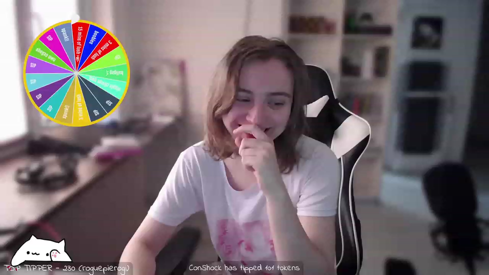 Gallery image thumbnail from Meowlexx's myfreecams stream on, 06/17/2023, 07:07 image 12 of 20