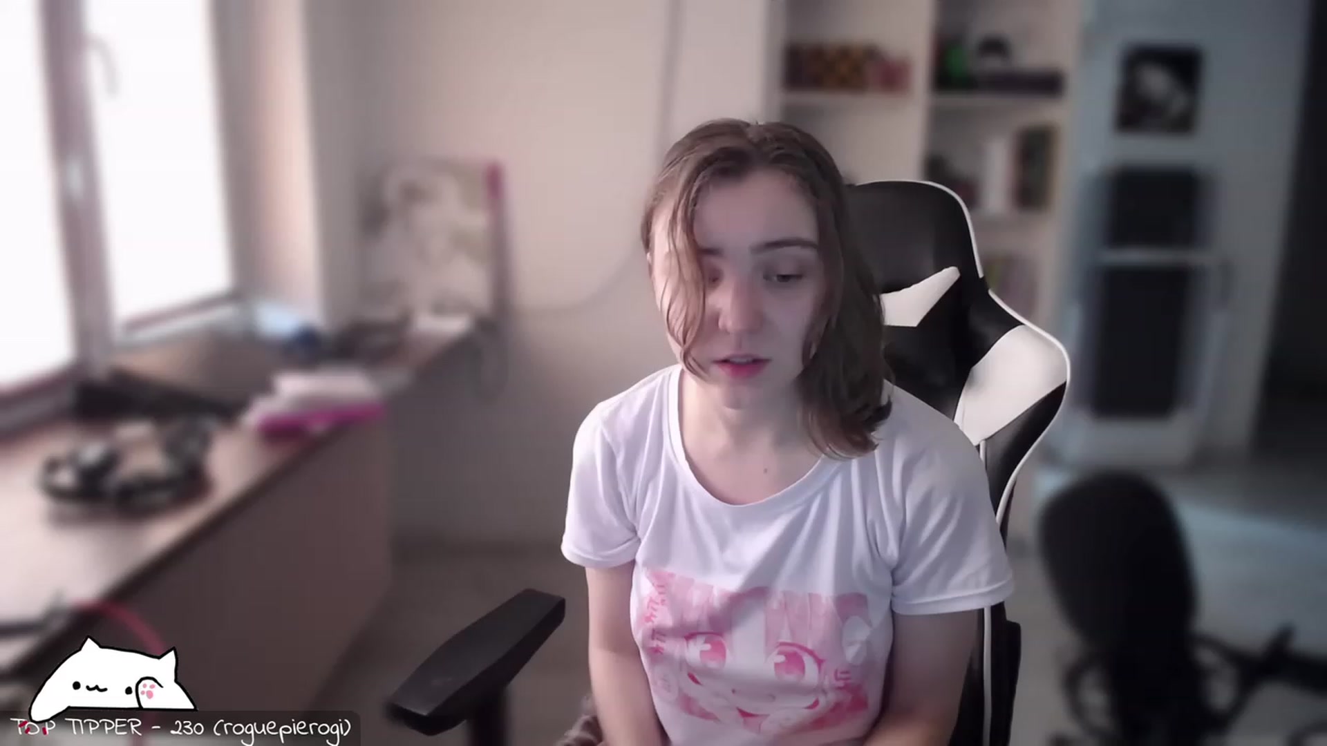 Gallery image thumbnail from Meowlexx's myfreecams stream on, 06/17/2023, 07:07 image 20 of 20