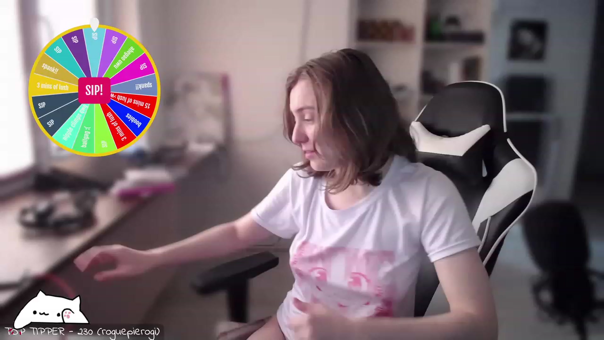 Gallery image thumbnail from Meowlexx's myfreecams stream on, 06/17/2023, 07:07 image 10 of 20