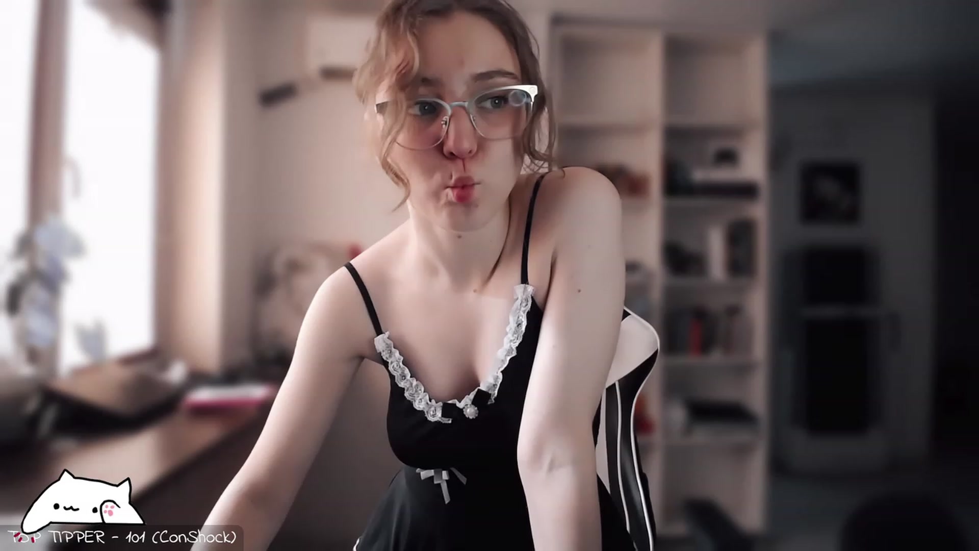 Gallery image thumbnail from Meowlexx's myfreecams stream on, 08/11/2023, 04:56 image 18 of 20