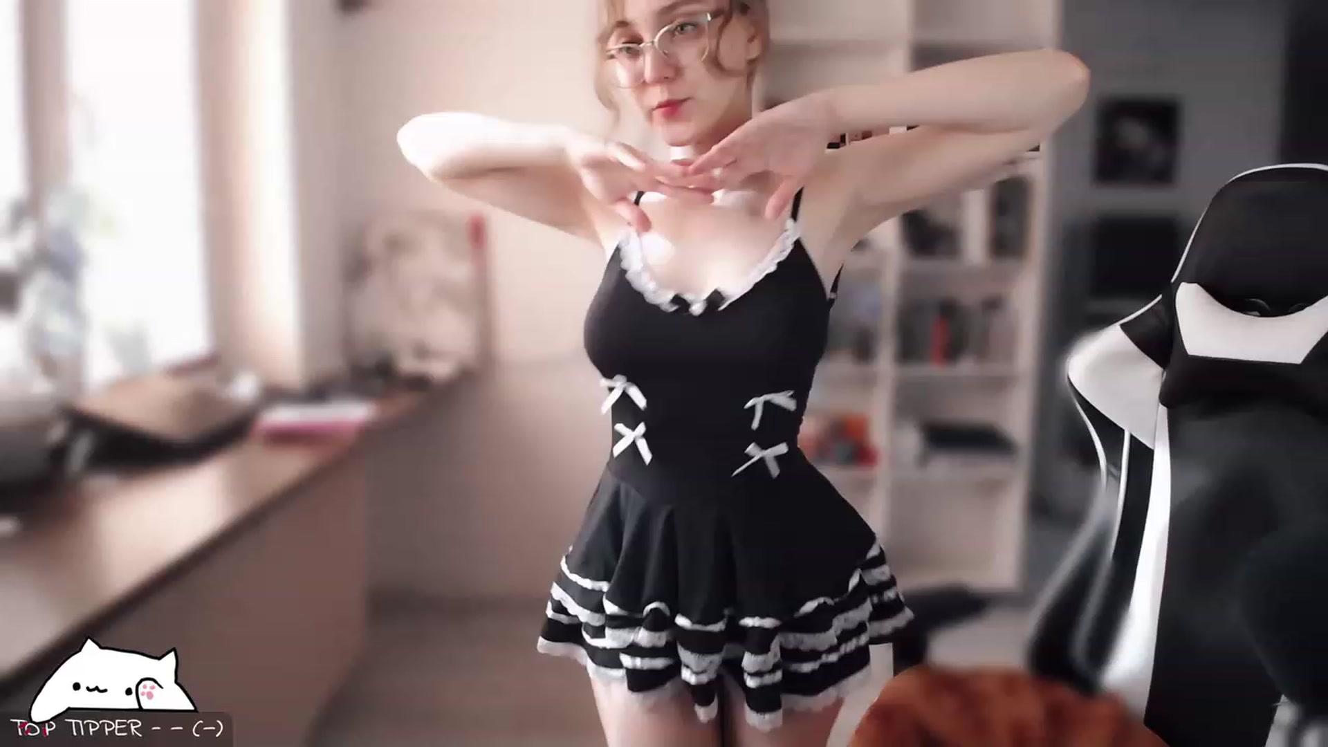 Gallery image thumbnail from Meowlexx's myfreecams stream on, 08/11/2023, 04:56 image 2 of 20