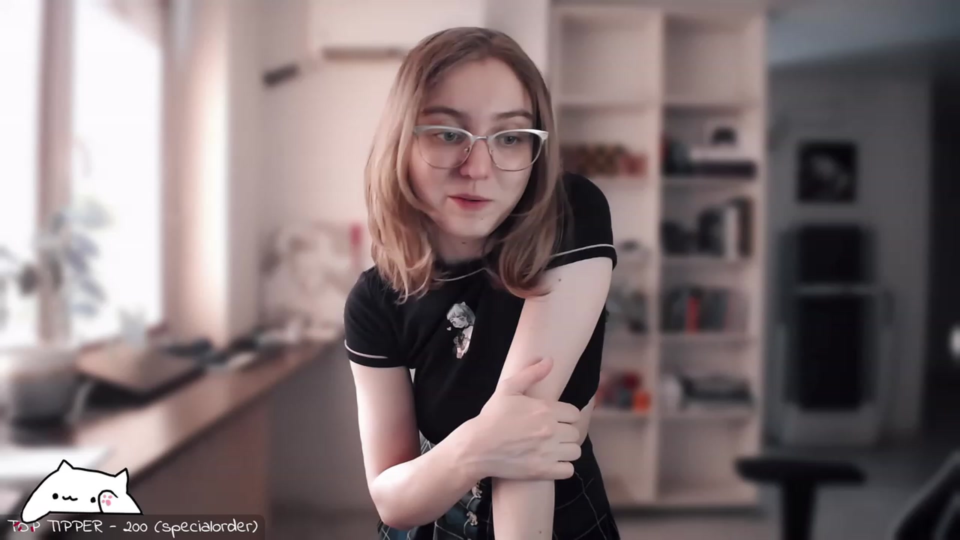 Gallery image thumbnail from Meowlexx's myfreecams stream on, 08/18/2023, 06:05 image 5 of 20