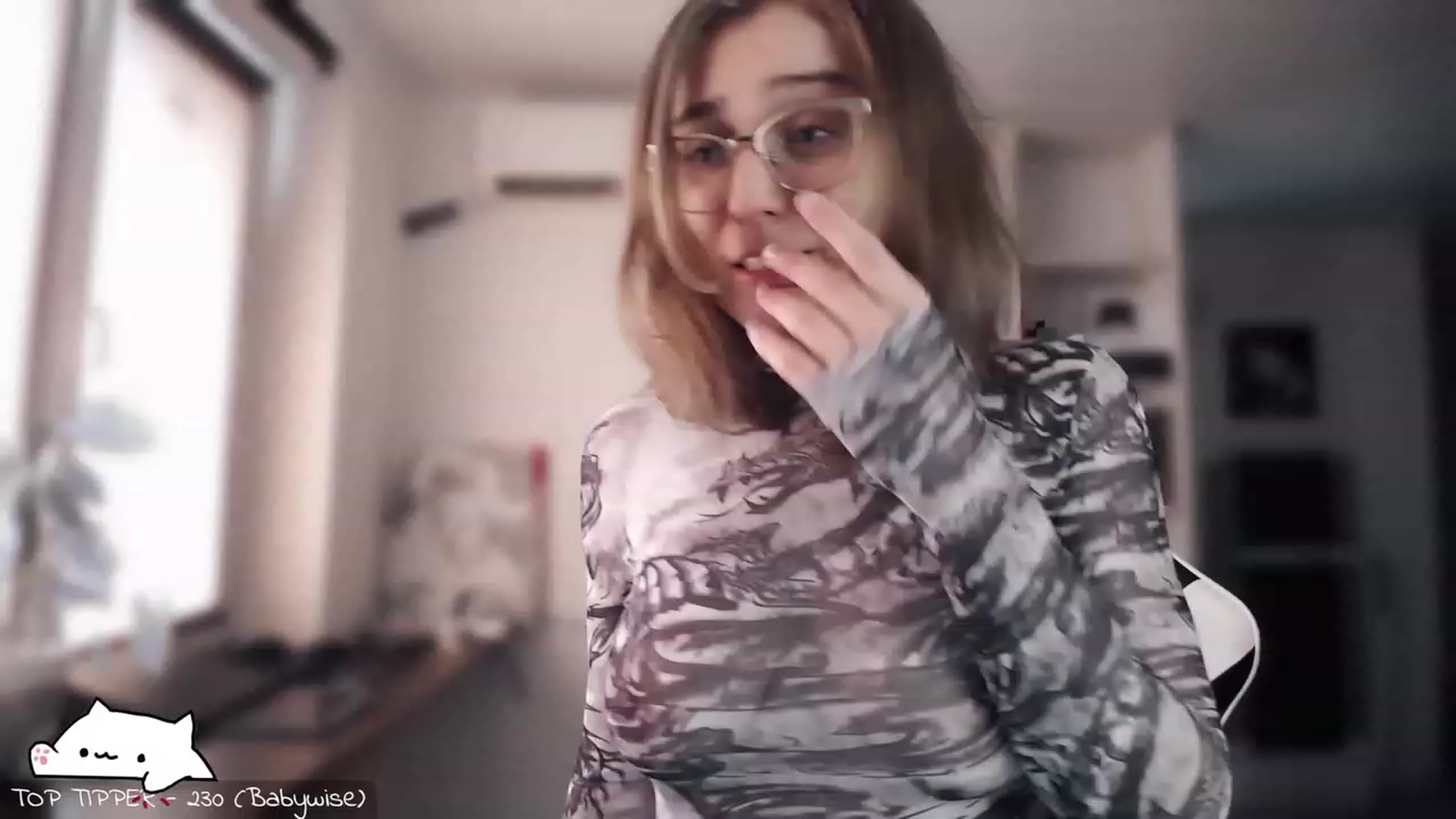 Gallery image thumbnail from Meowlexx's myfreecams stream on, 08/20/2023, 07:15 image 18 of 20