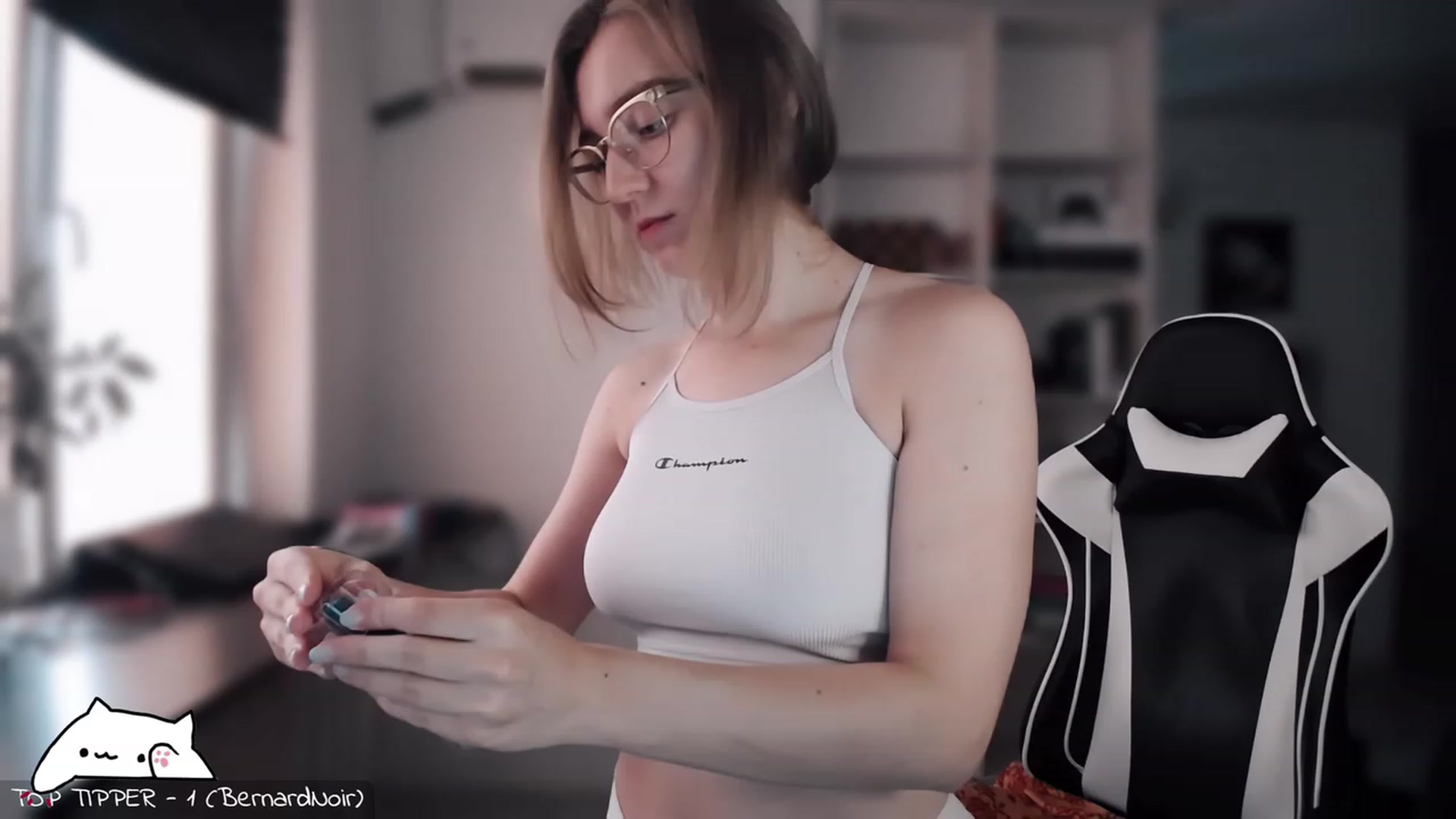 Gallery image thumbnail from Meowlexx's myfreecams stream on, 09/23/2023, 06:07 image 6 of 20