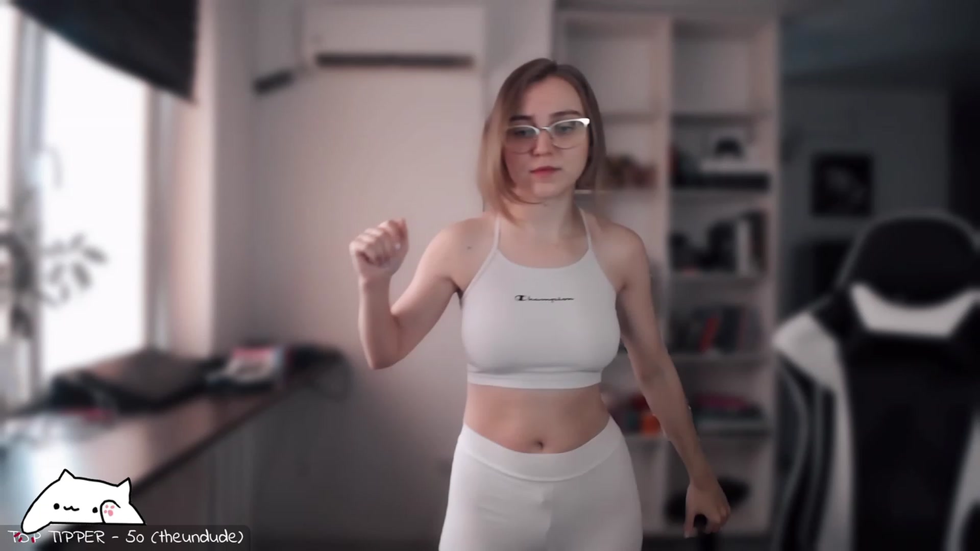 Gallery image thumbnail from Meowlexx's myfreecams stream on, 09/23/2023, 06:07 image 17 of 20