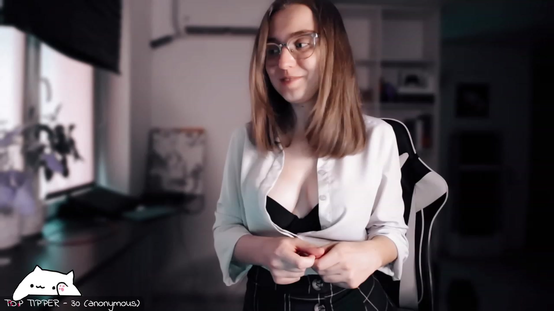 Gallery image thumbnail from Meowlexx's myfreecams stream on, 11/18/2023, 07:35 image 19 of 20