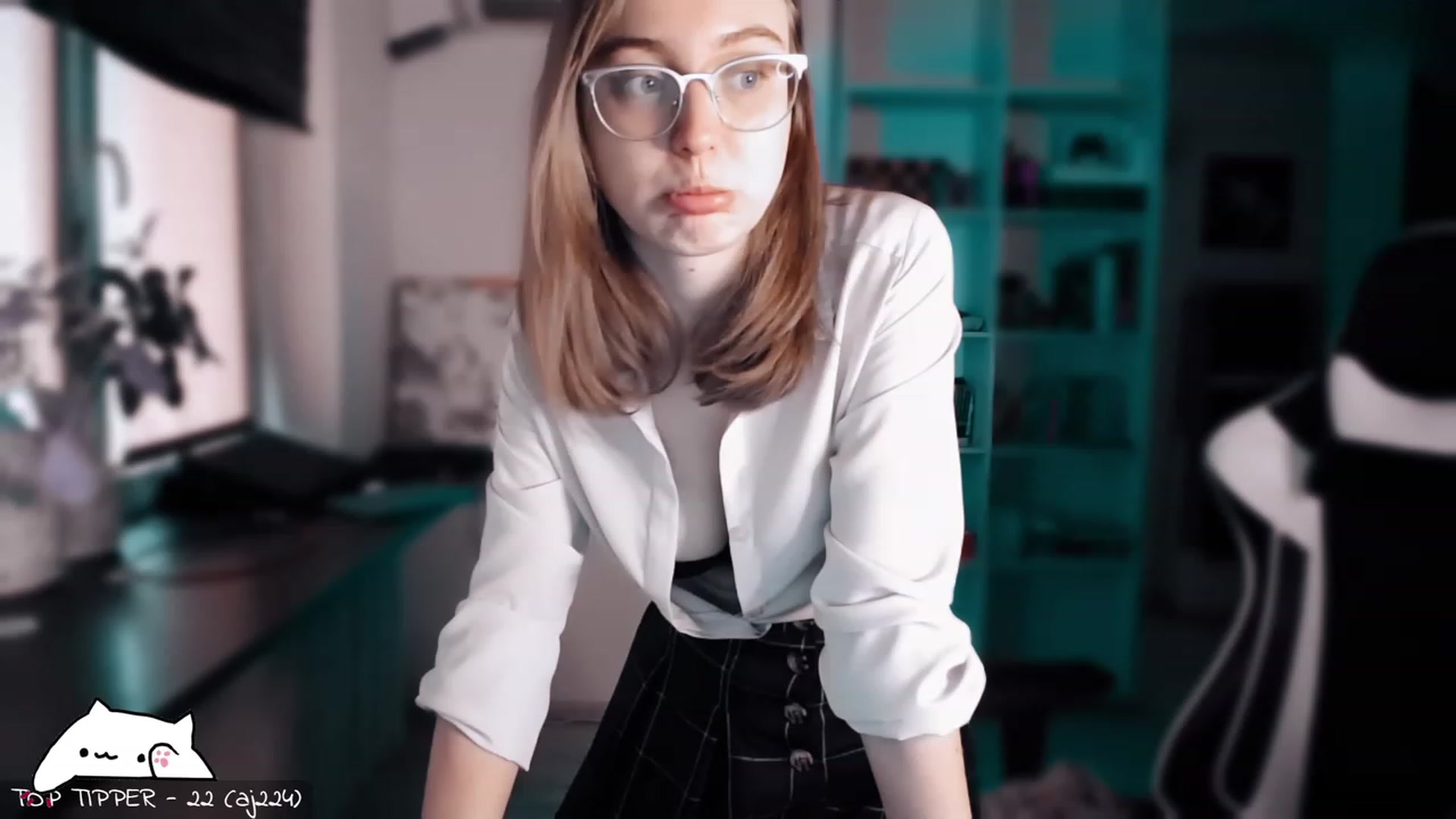 Gallery image thumbnail from Meowlexx's myfreecams stream on, 11/18/2023, 07:35 image 10 of 20
