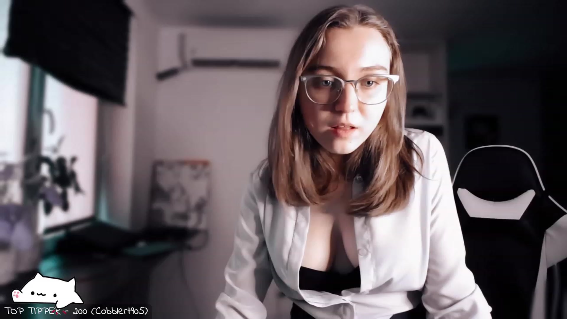 Gallery image thumbnail from Meowlexx's myfreecams stream on, 11/18/2023, 08:57 image 5 of 20