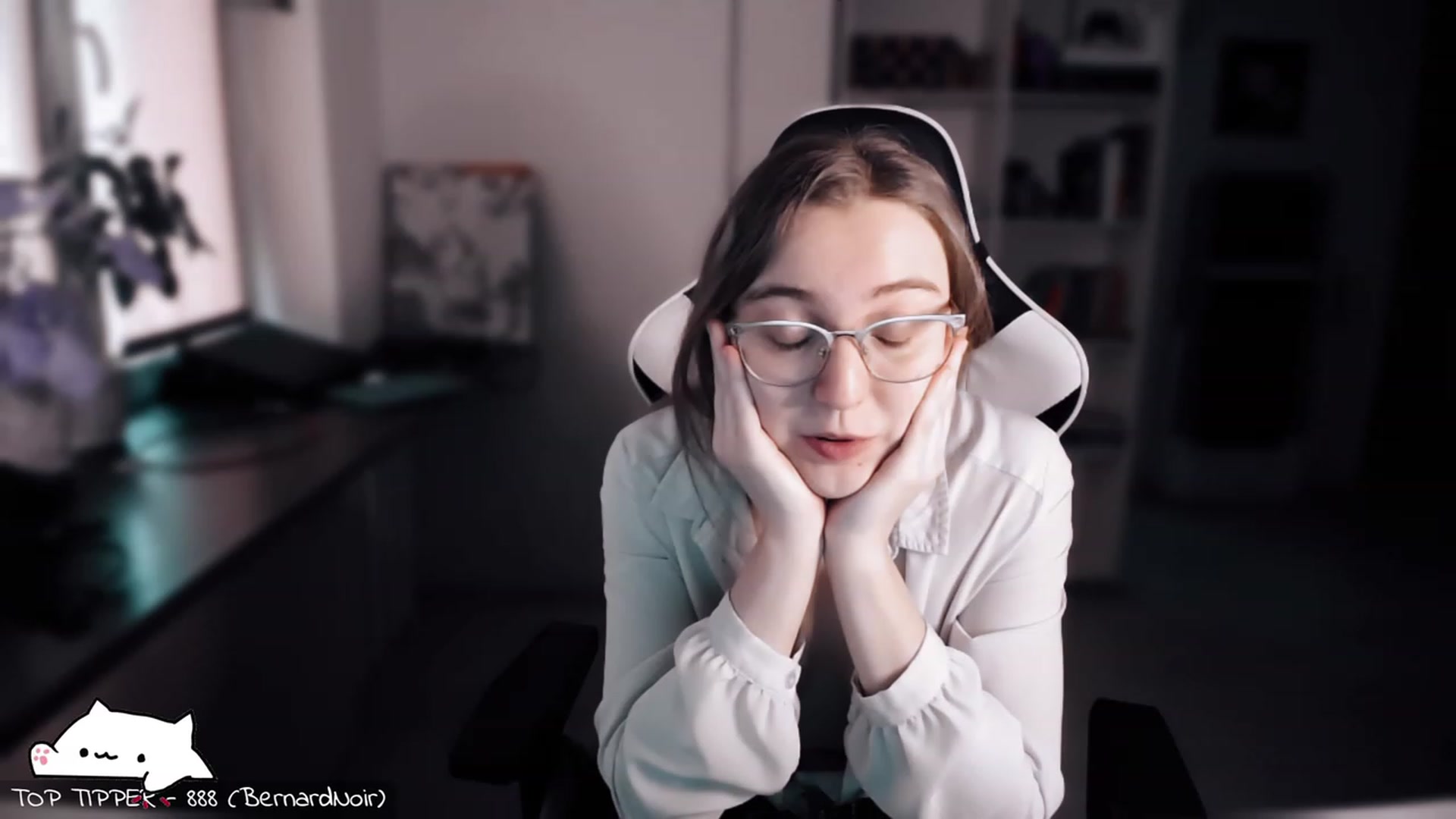 Gallery image thumbnail from Meowlexx's myfreecams stream on, 11/18/2023, 08:57 image 19 of 20