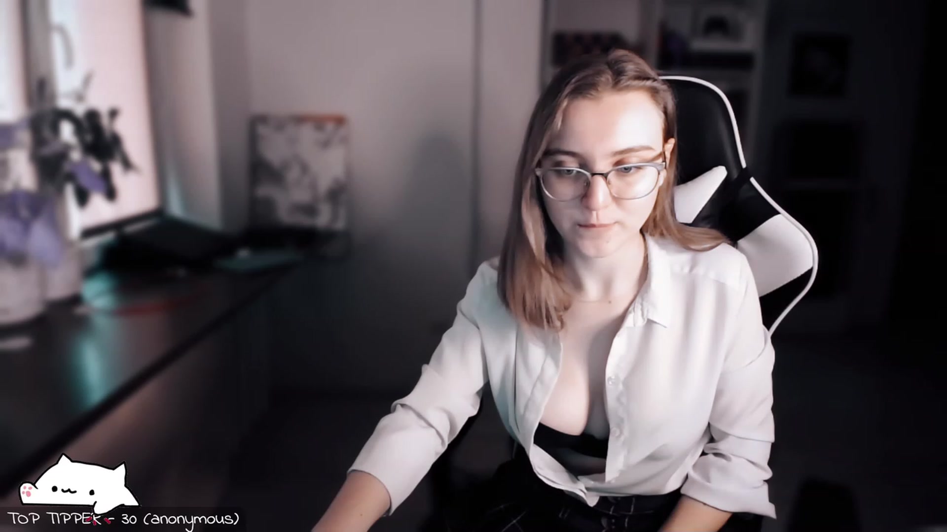 Gallery image thumbnail from Meowlexx's myfreecams stream on, 11/18/2023, 08:57 image 2 of 20