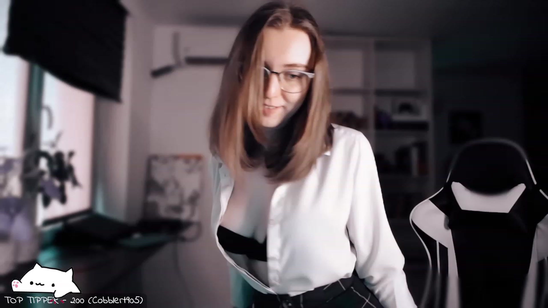 Gallery image thumbnail from Meowlexx's myfreecams stream on, 11/18/2023, 08:57 image 8 of 20
