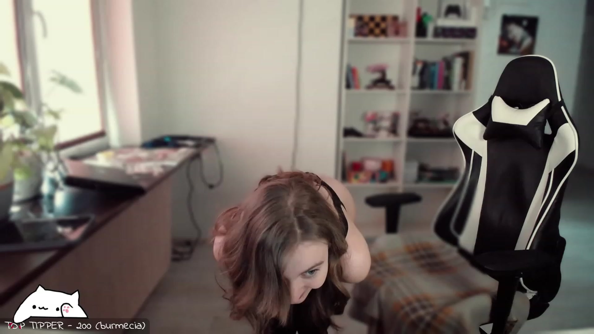 Gallery image thumbnail from Meowlexx's myfreecams stream on, 01/25/2024, 07:46 image 6 of 20