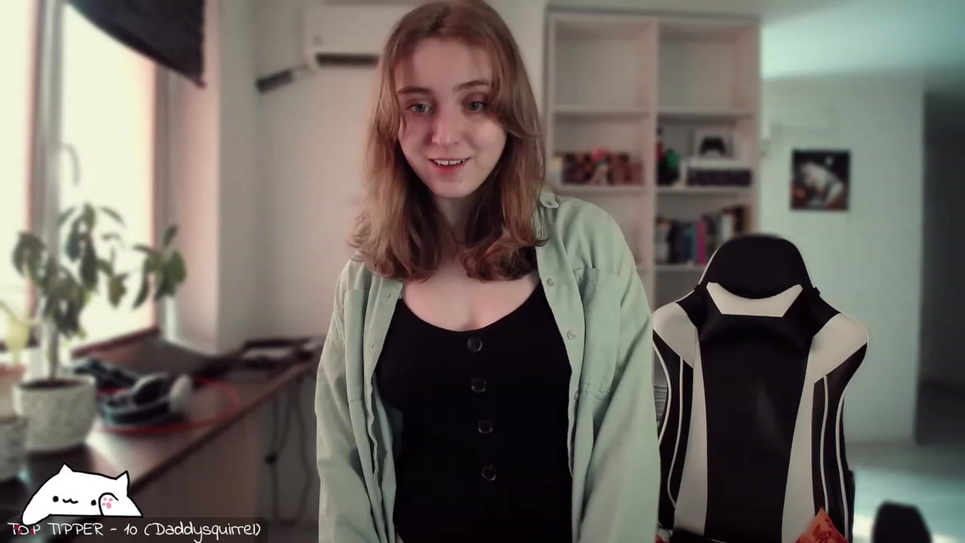 Gallery image thumbnail from Meowlexx's myfreecams stream on, 02/17/2024, 07:04 image 11 of 20