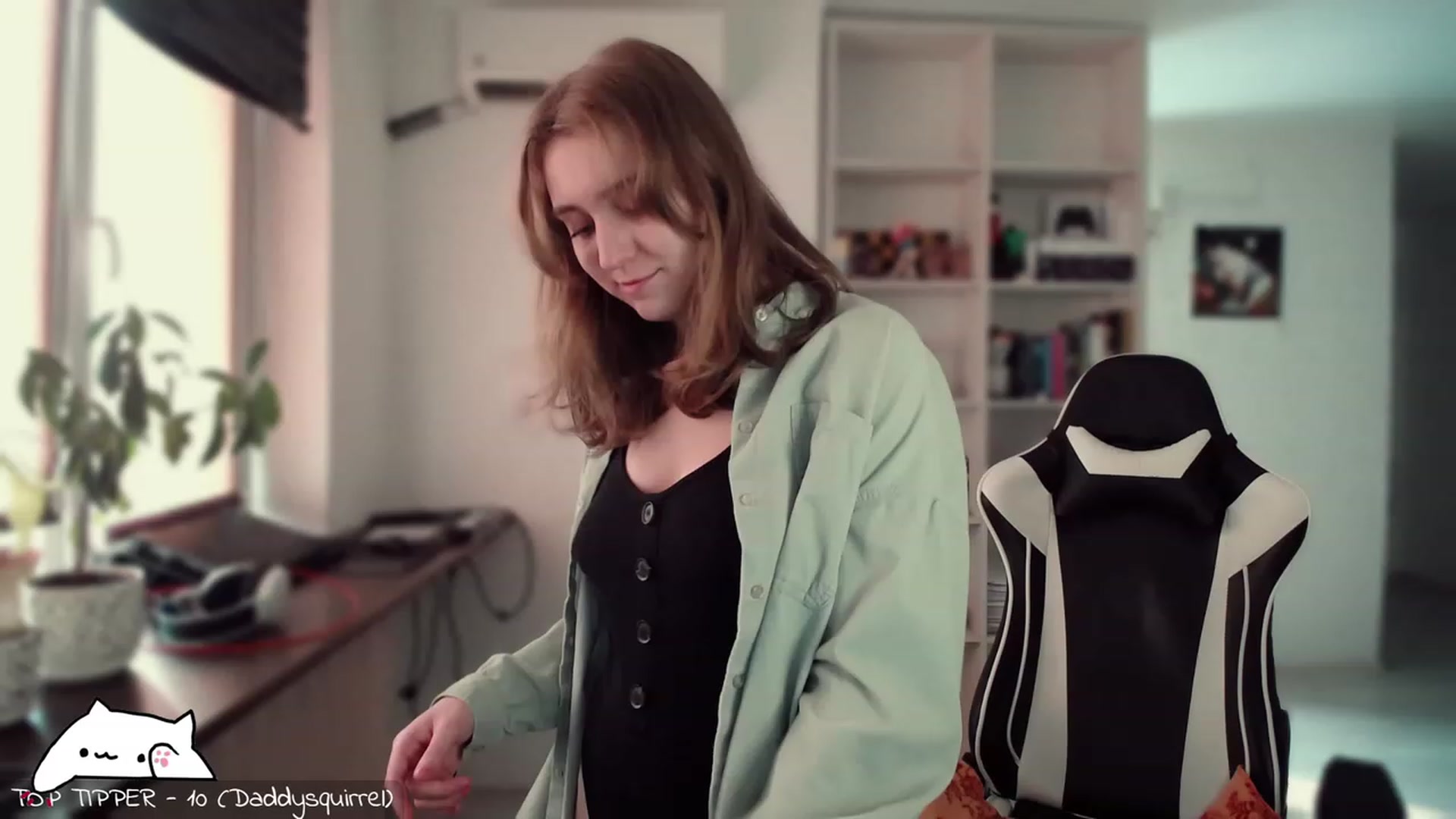 Gallery image thumbnail from Meowlexx's myfreecams stream on, 02/17/2024, 07:04 image 10 of 20