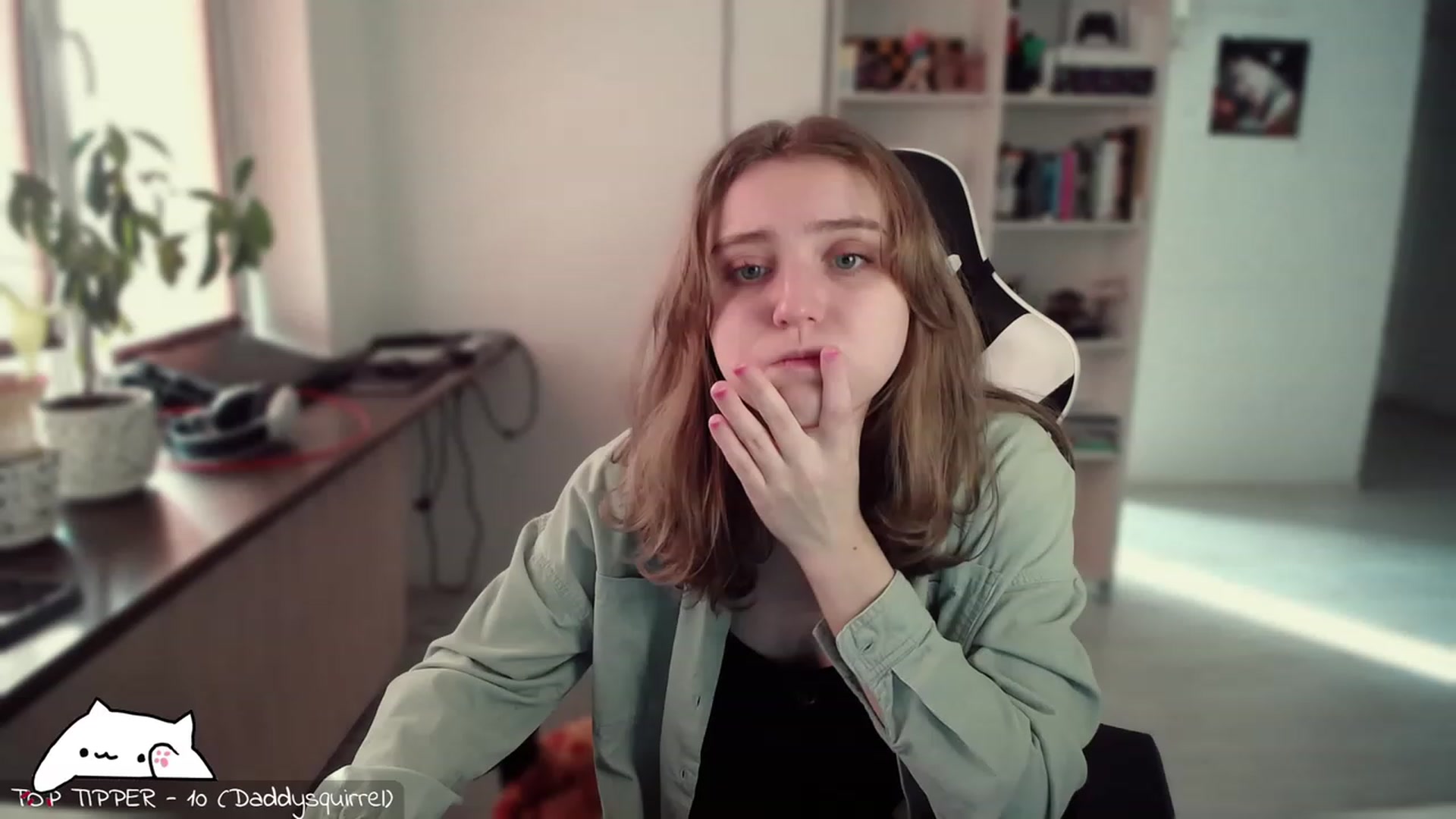 Gallery image thumbnail from Meowlexx's myfreecams stream on, 02/17/2024, 07:04 image 19 of 20