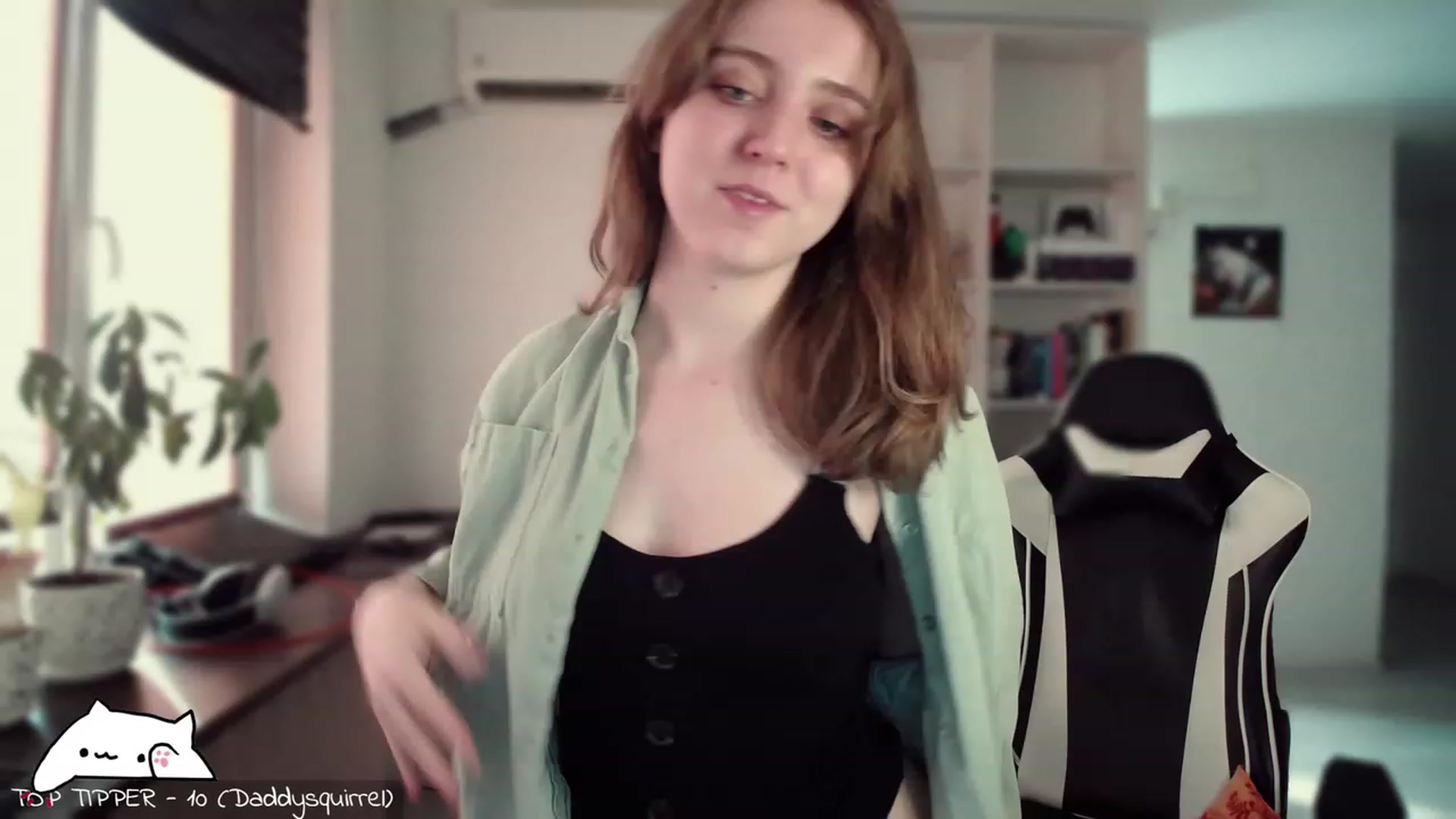 Gallery image thumbnail from Meowlexx's myfreecams stream on, 02/17/2024, 07:04 image 1 of 20