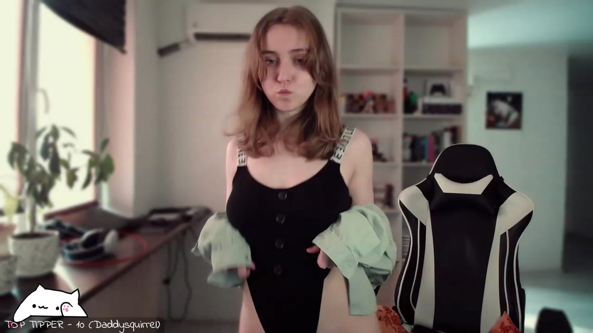 Gallery image thumbnail from Meowlexx's myfreecams stream on, 02/17/2024, 07:04 image 5 of 20