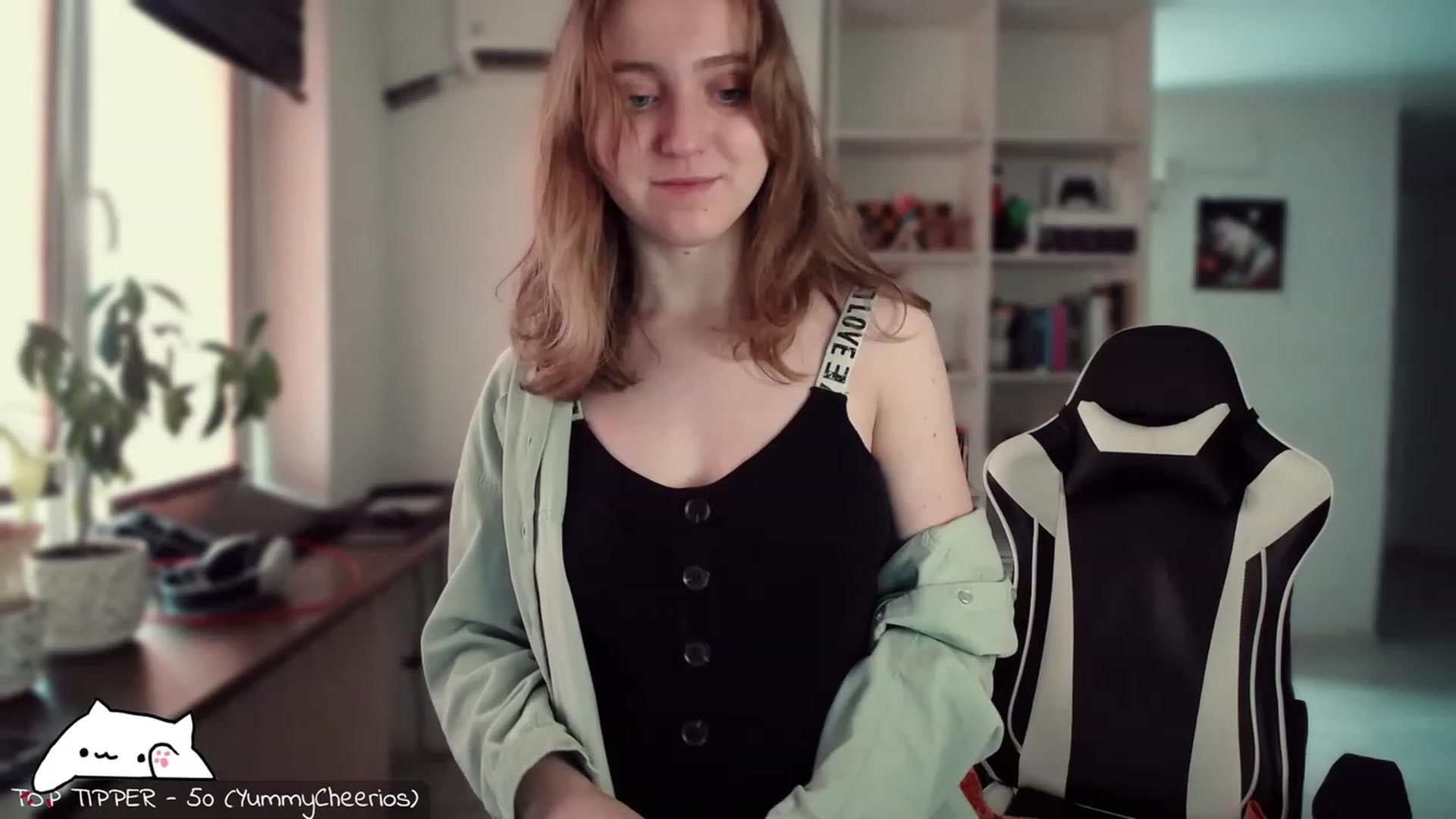 Gallery image thumbnail from Meowlexx's myfreecams stream on, 02/17/2024, 08:00 image 5 of 20