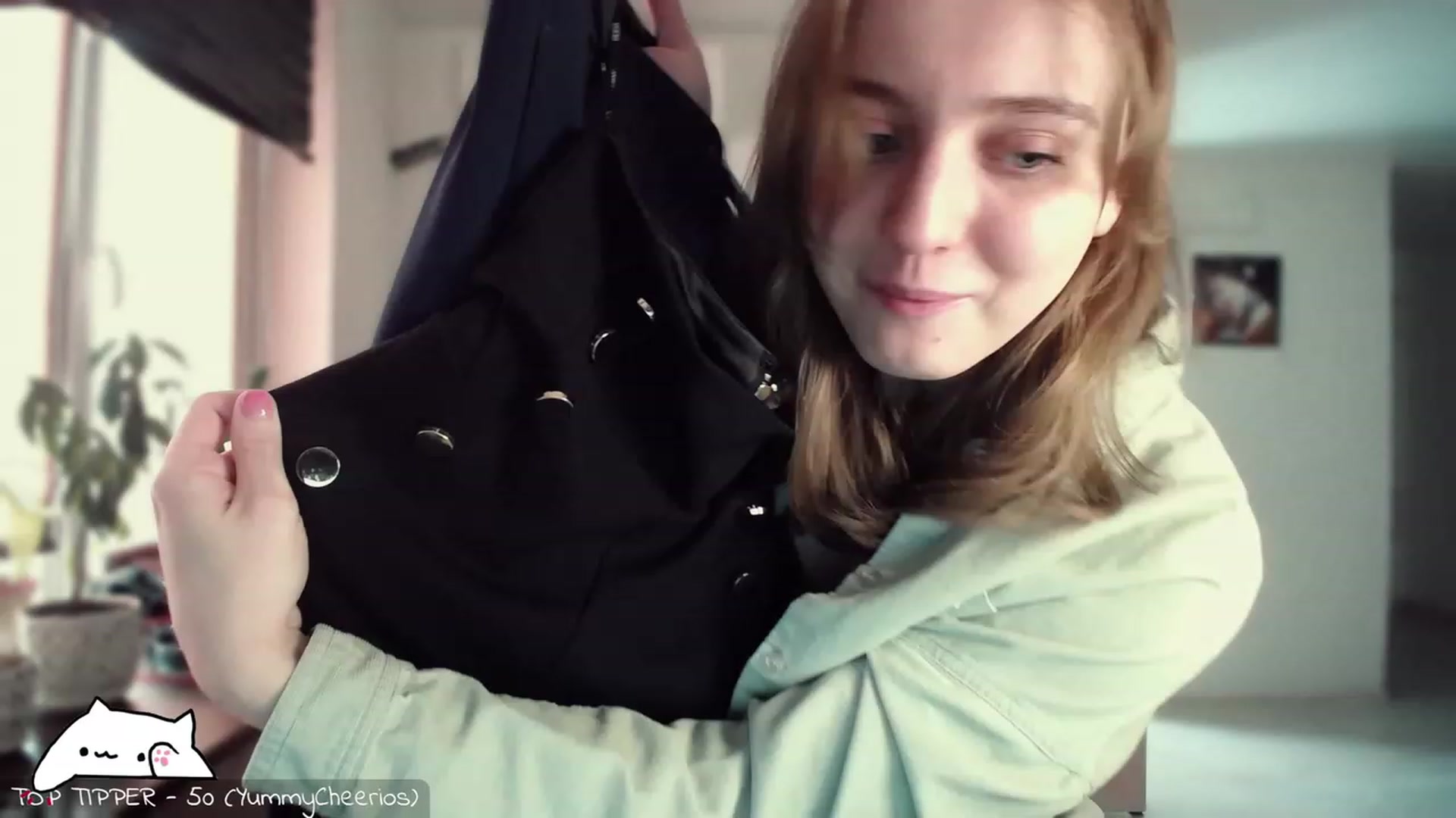 Gallery image thumbnail from Meowlexx's myfreecams stream on, 02/17/2024, 08:00 image 11 of 20