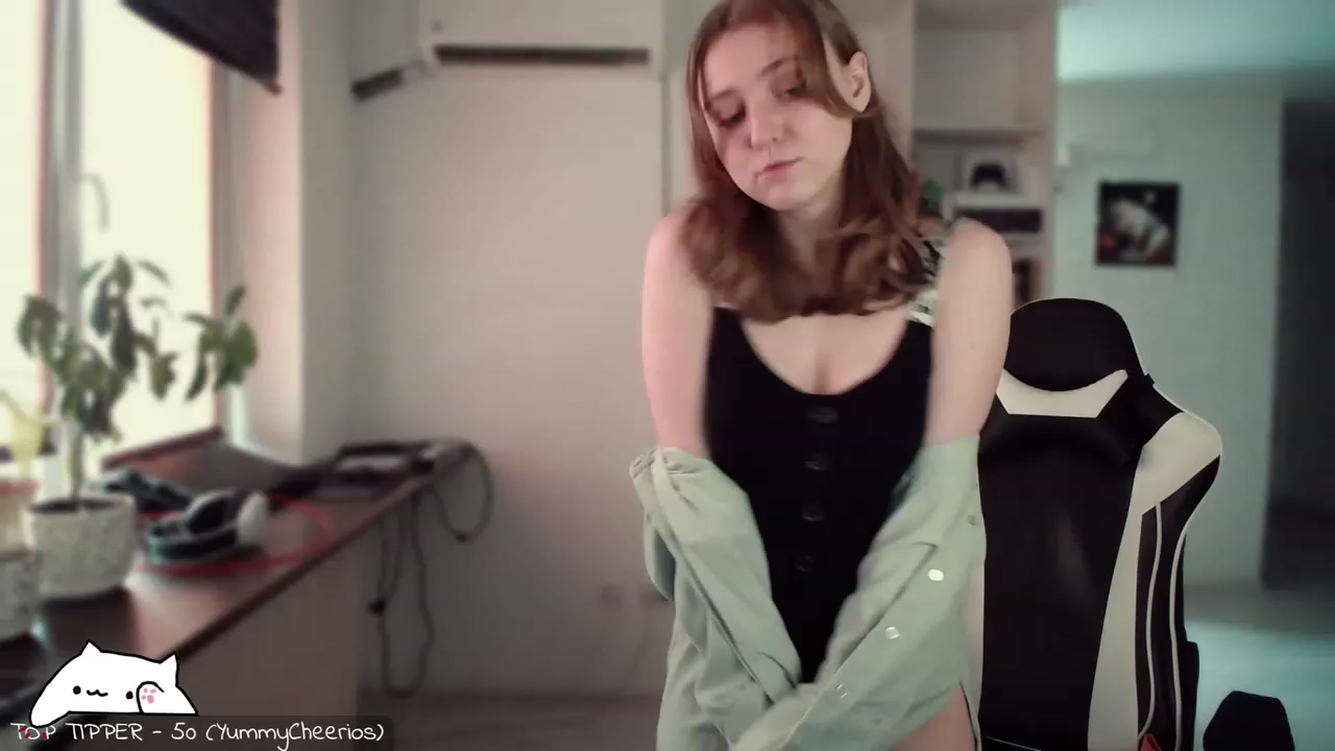 Gallery image thumbnail from Meowlexx's myfreecams stream on, 02/17/2024, 08:00 image 4 of 20
