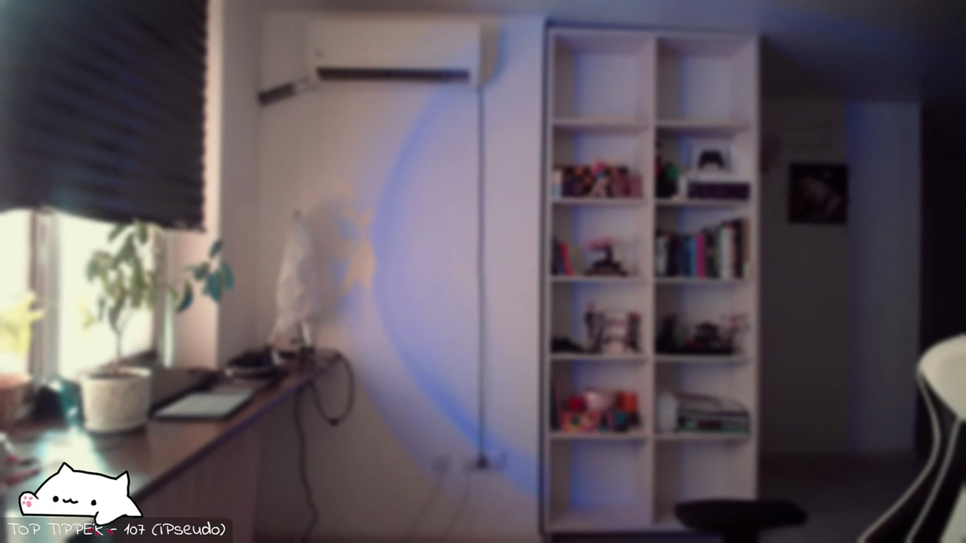 Gallery image thumbnail from Meowlexx's myfreecams stream on, 02/22/2024, 07:19 image 15 of 20
