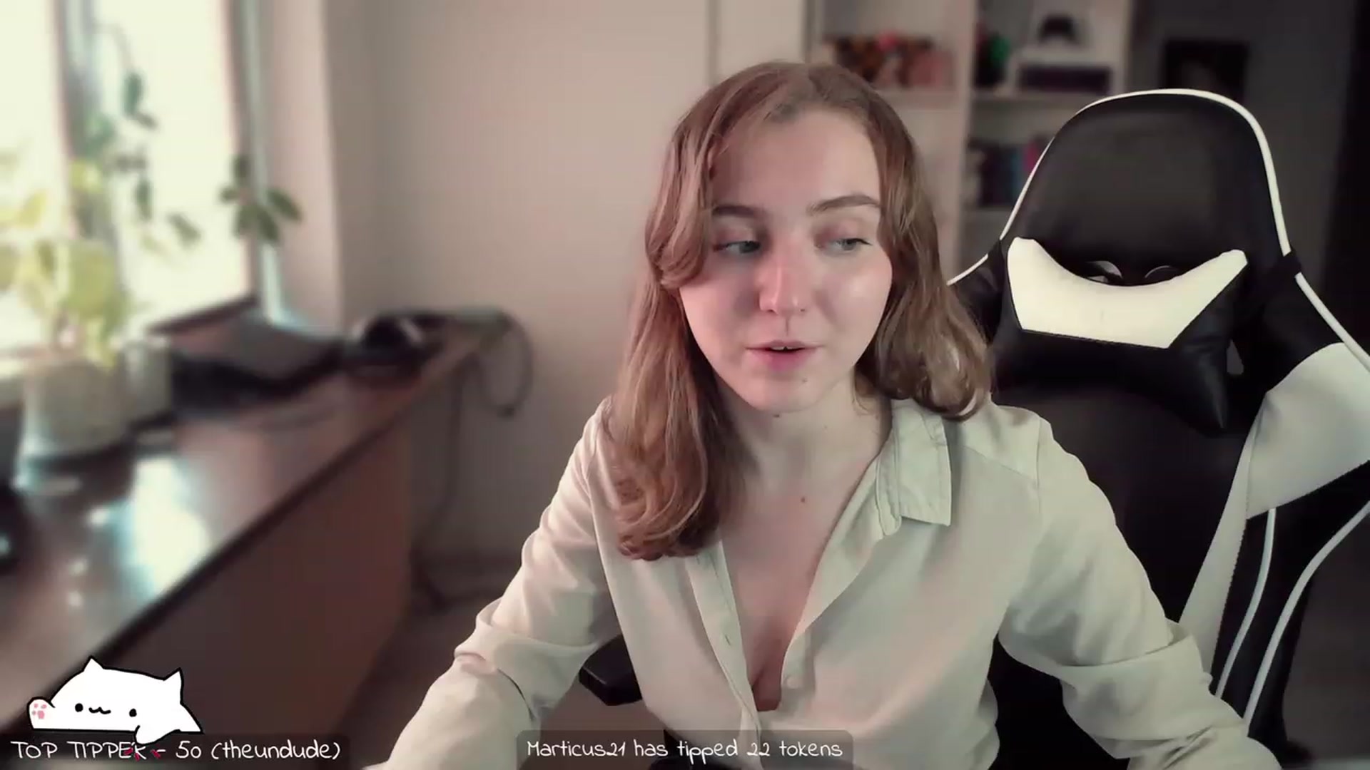 Gallery image thumbnail from Meowlexx's myfreecams stream on, 03/07/2024, 07:49 image 18 of 20