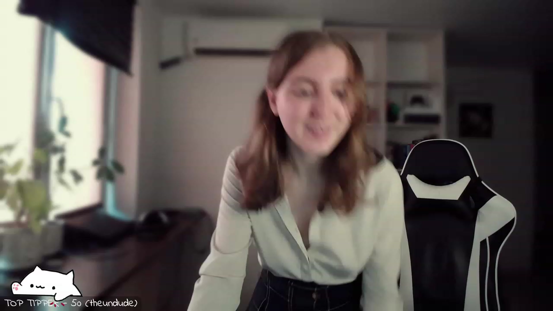 Gallery image thumbnail from Meowlexx's myfreecams stream on, 03/07/2024, 08:03 image 4 of 20